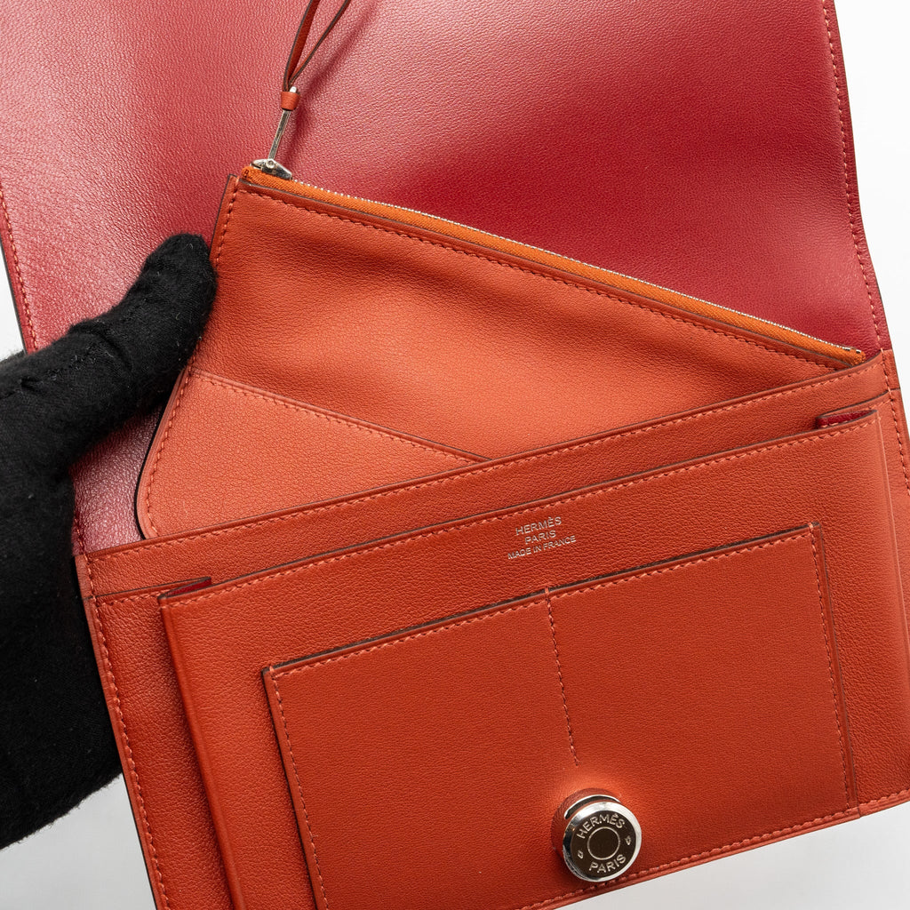 HERMES DOGON COMPACT WALLET SWIFT SANGUINE SHW