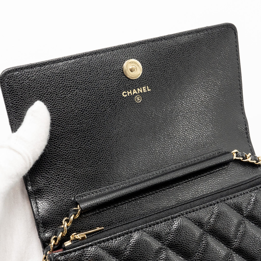 CHANEL SQUARE WALLET ON CHAIN CAVIAR BLACK LGHW (MICROCHIP)