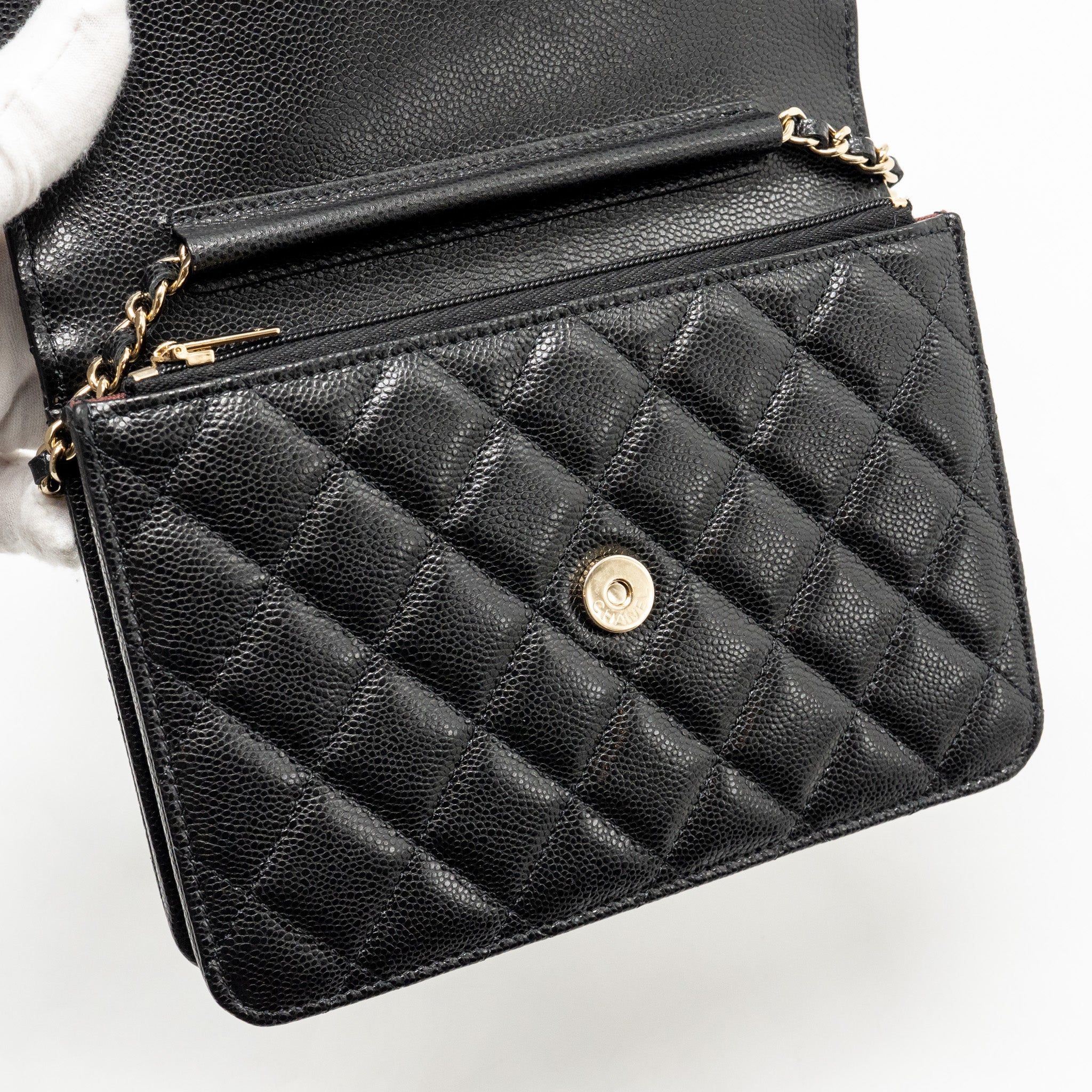 CHANEL SQUARE WALLET ON CHAIN CAVIAR BLACK LGHW (MICROCHIP)