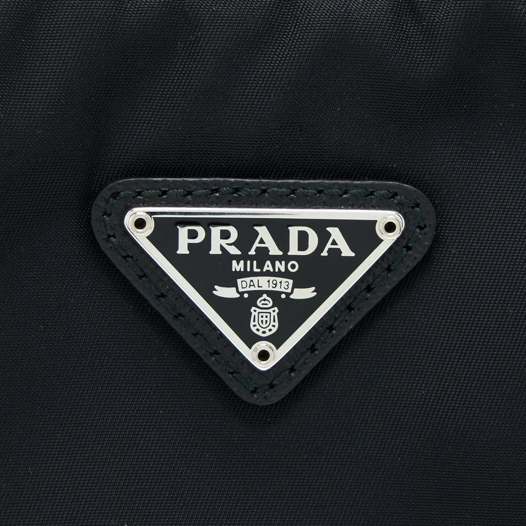 PRADA REEDITION 2005 NYLON BAG BLACK SHW
