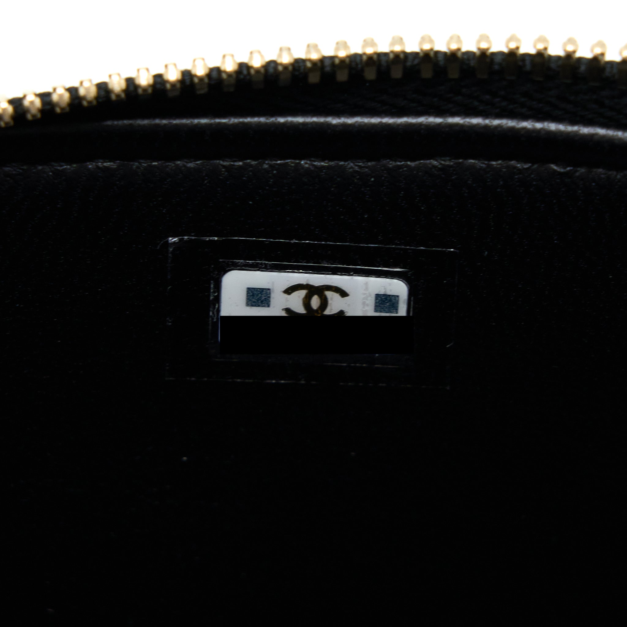 CHANEL 22K LEATHER CHAIN TOP HANDLE LONG VANITY CASE LAMBSKIN BLACK BRUSHED GHW