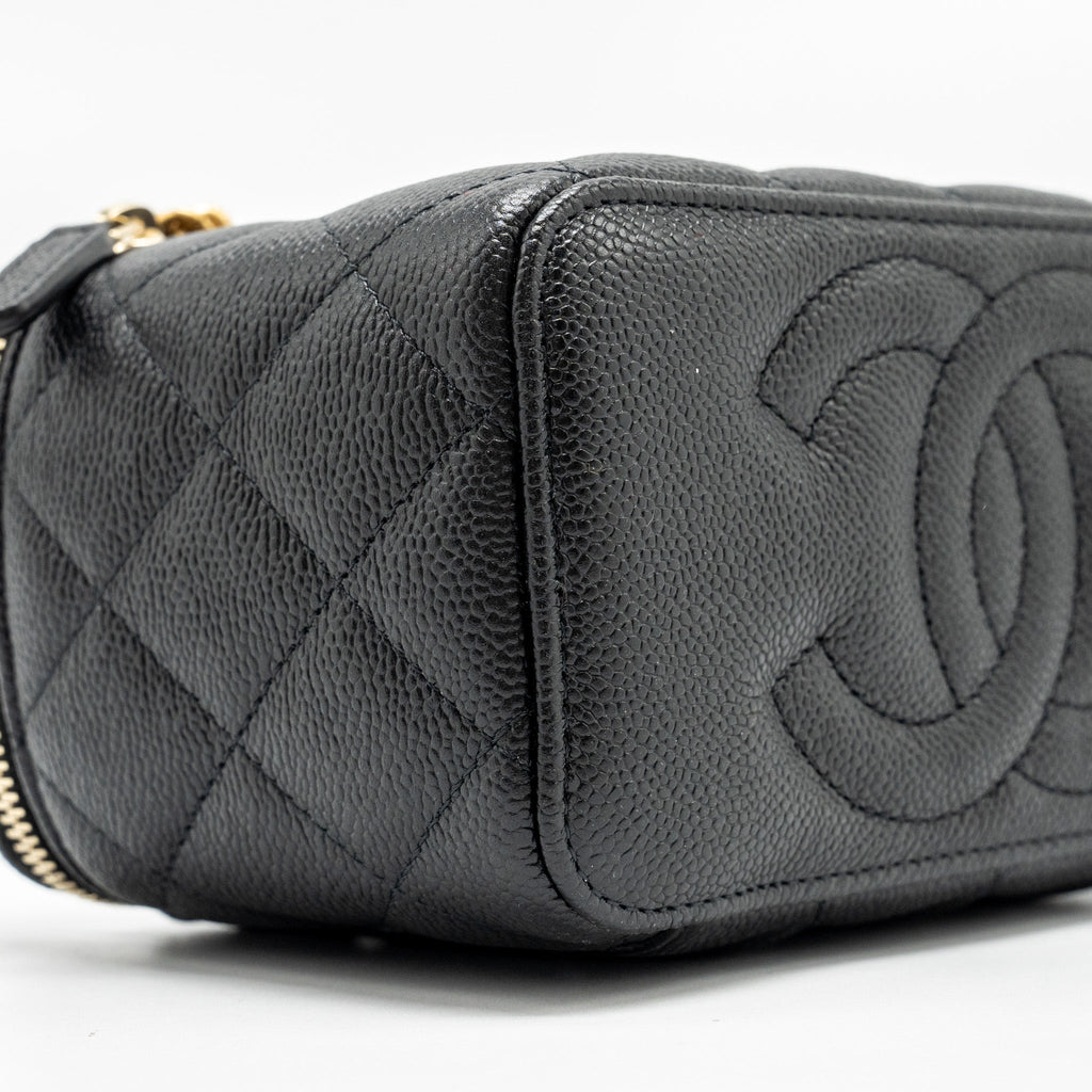 CHANEL COCO LOVE LONG VANITY WITH ADJUSTABLE CHAIN CAVIAR BLACK GHW (MICROCHIP)