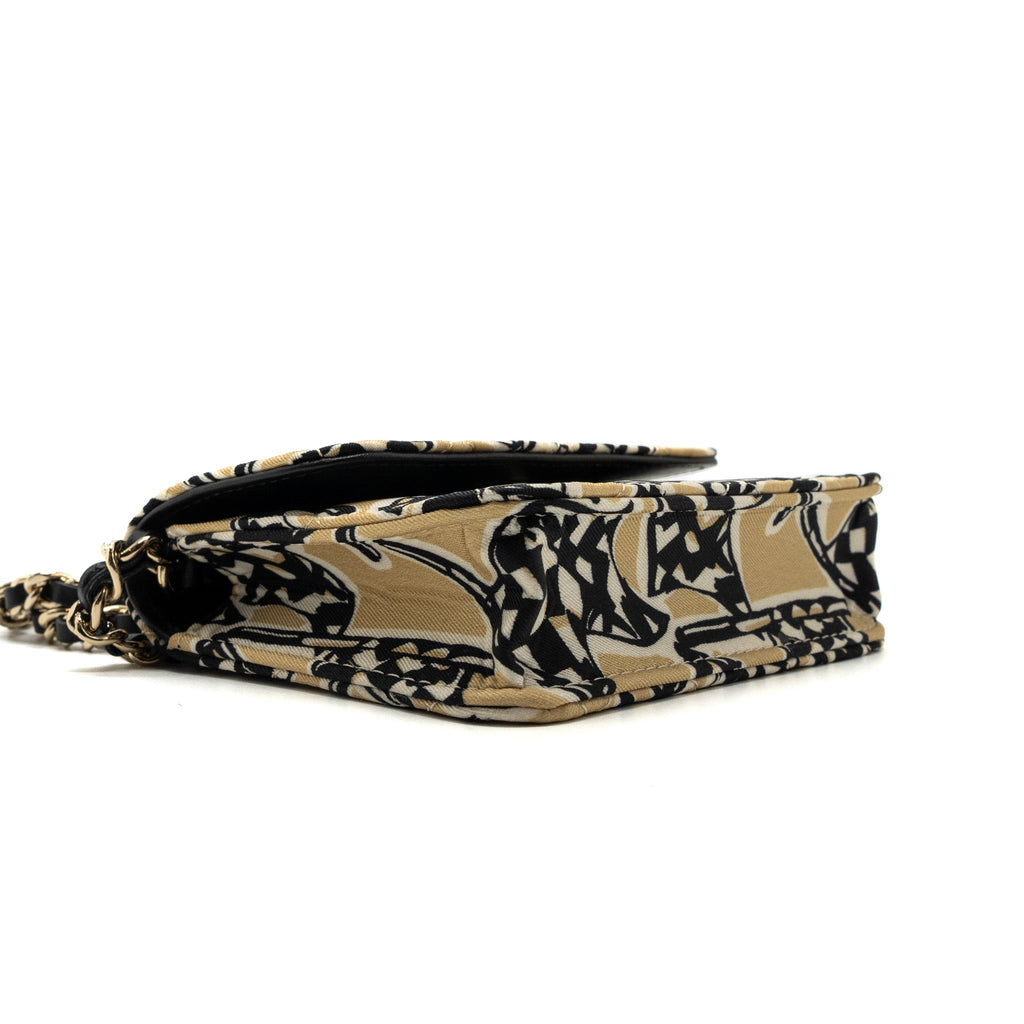CHANEL MINI CLUTCH WITH CHAINS FABRIC MULTICOLOUR LGHW(MICROCHIP)