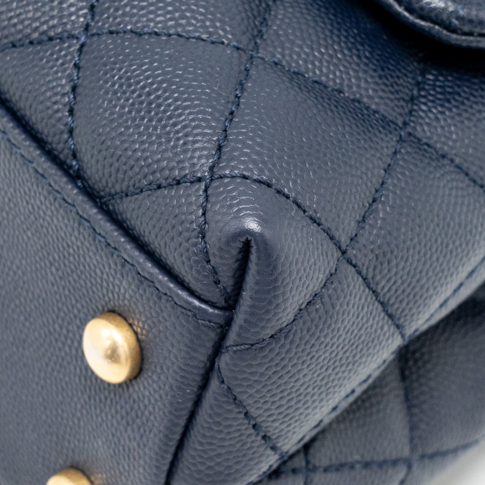 CHANEL SMALL COCO HANDLE CAVIAR NAVY GHW