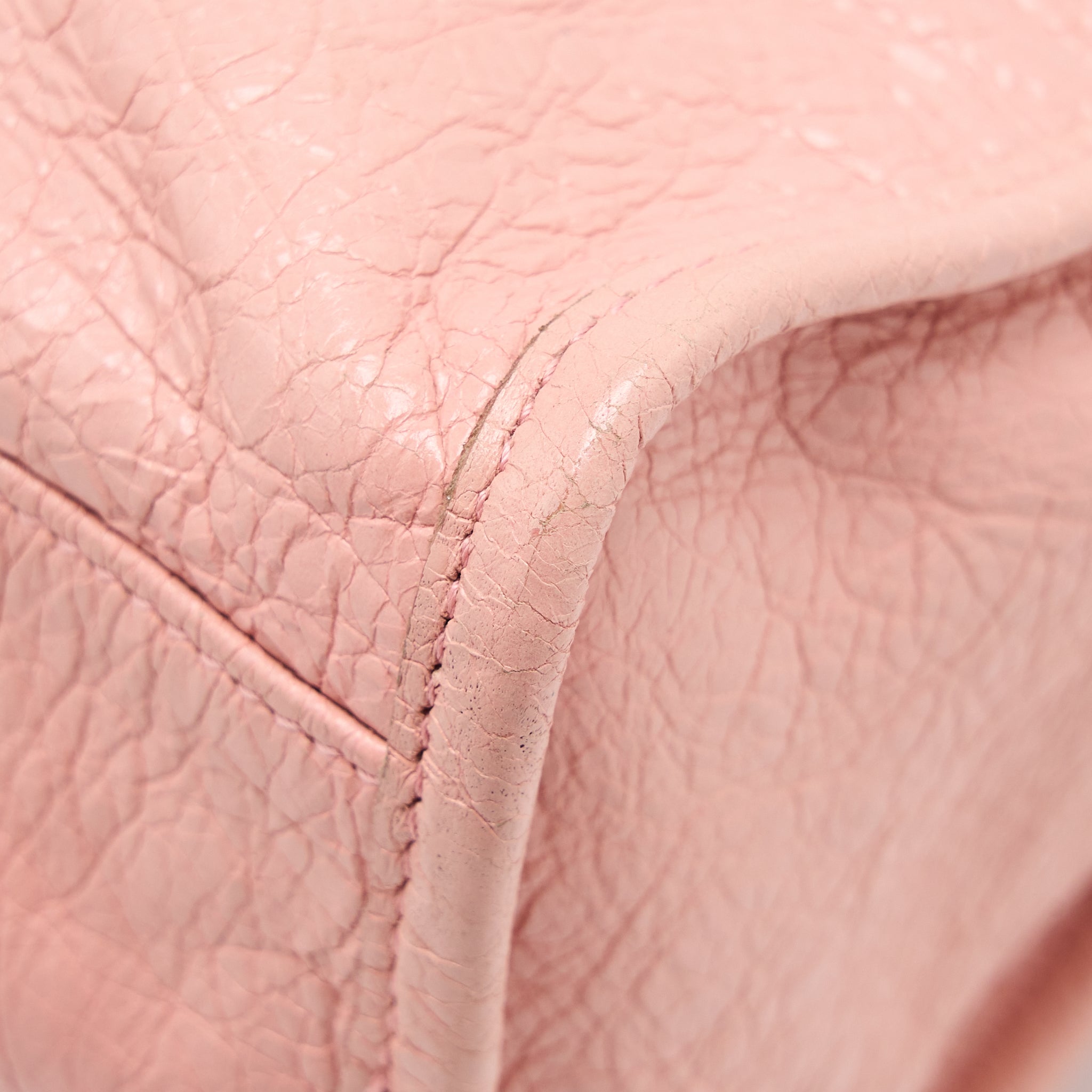 BALENCIAGA CLASSIC CITY BAG LEATHER PINK BLACK HARDWARE
