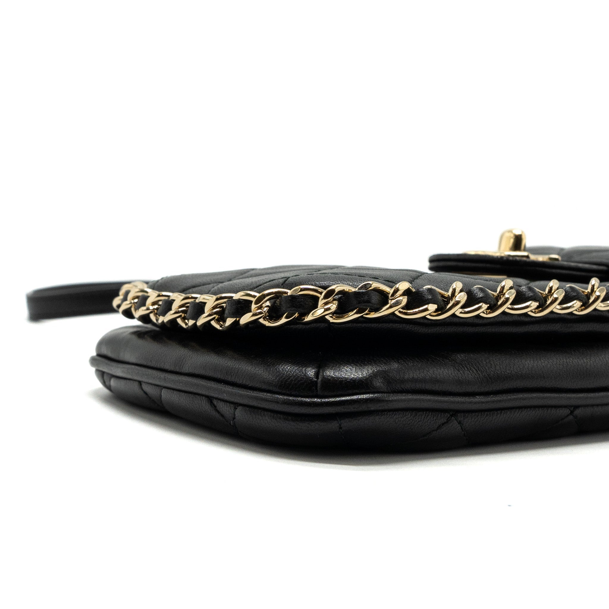 CHANEL PHONE HOLDER WITH CHAIN LAMBSKIN BLACK LGHW