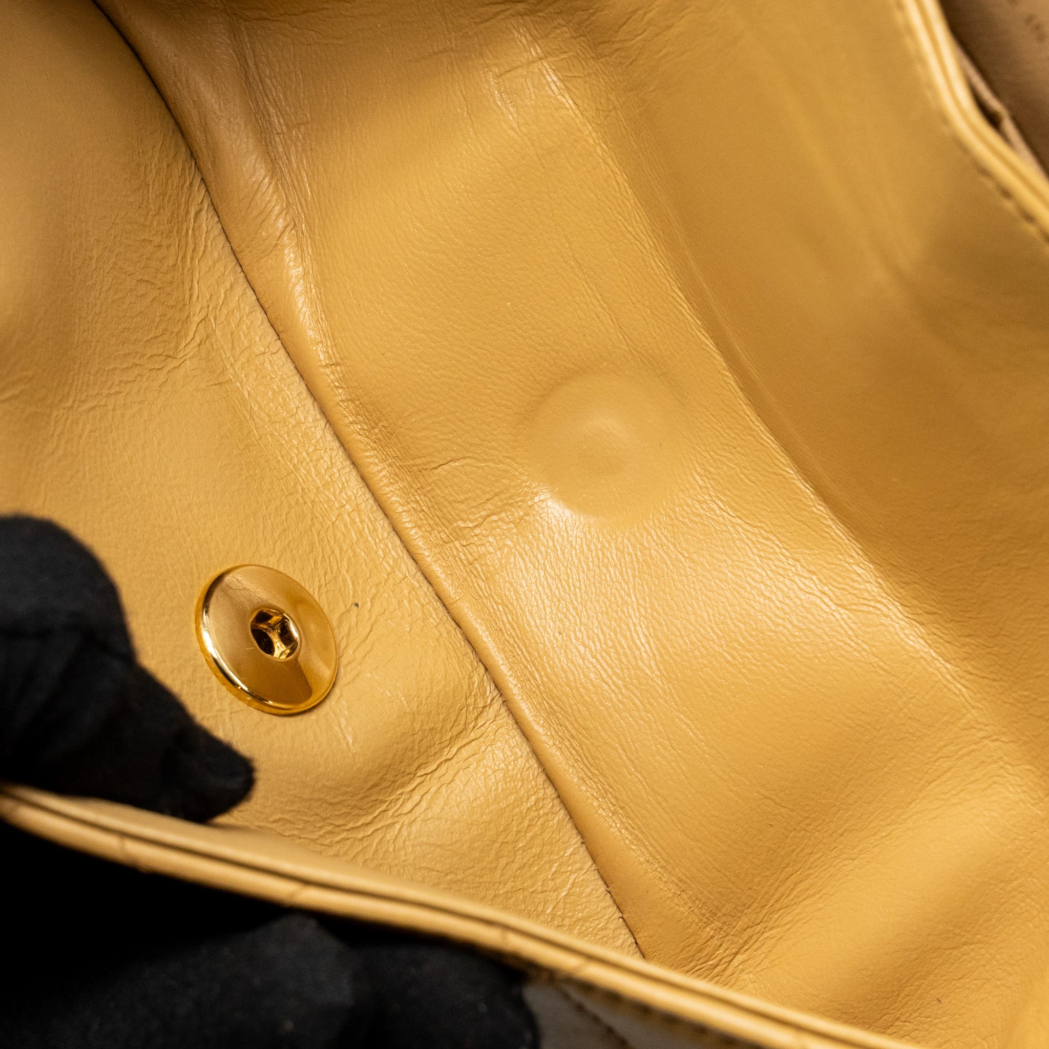 CHANEL MEDIUM CLASSIC DOUBLE FLAP BAG LAMBSKIN BEIGE GHW