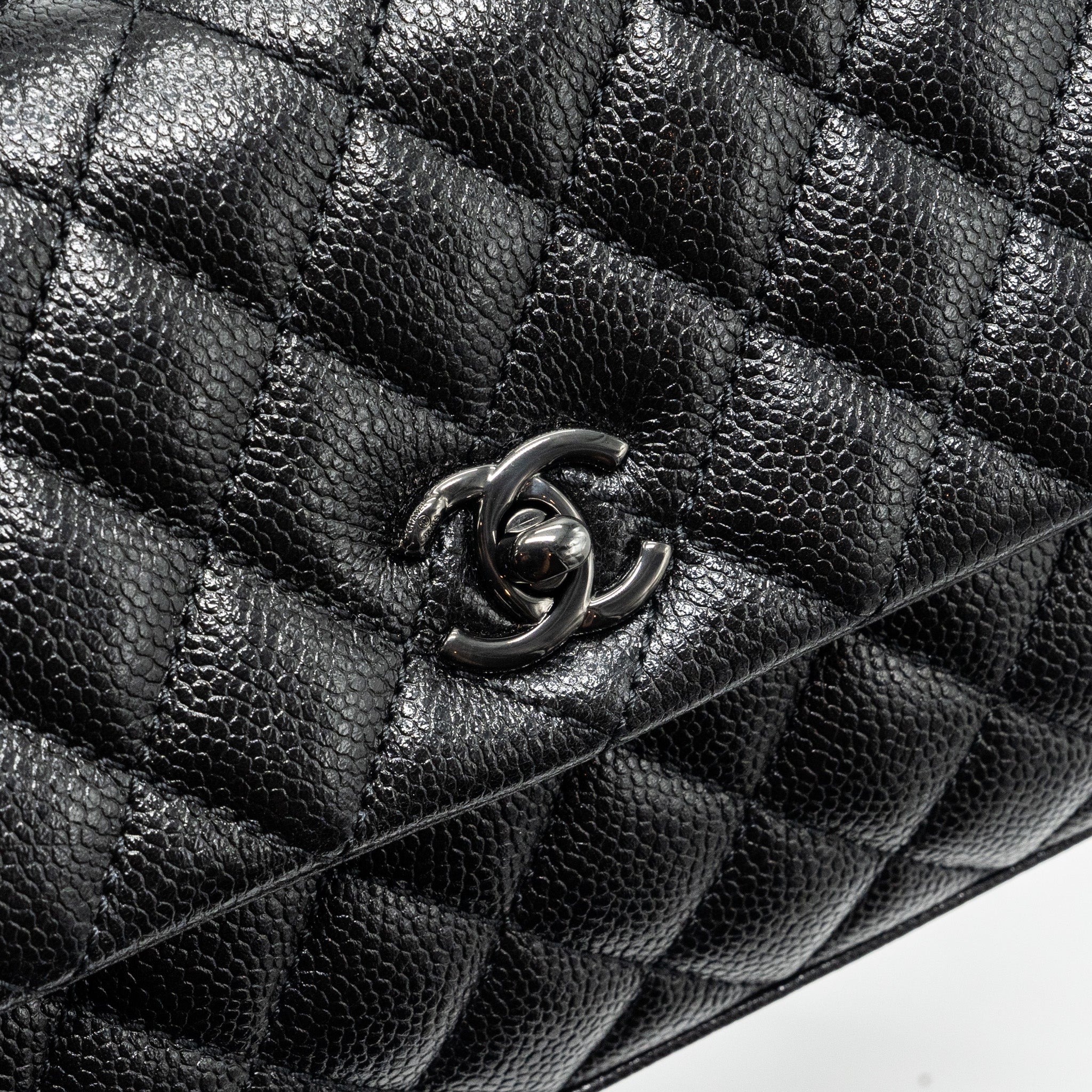 CHANEL SMALL COCO HANDLE CAVIAR SO BLACK / BLACK HARDWARE