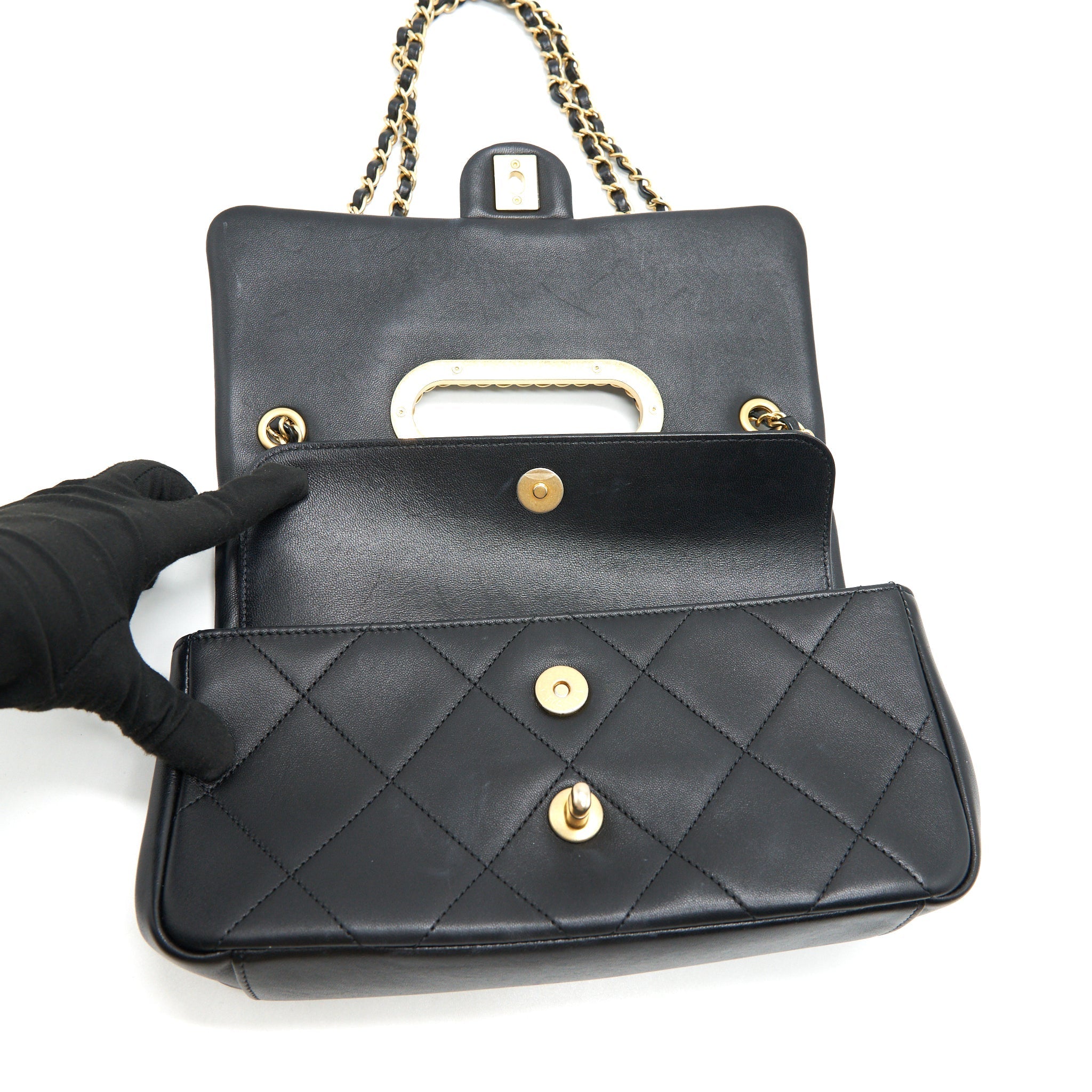 CHANEL 20P A REAL CLUTCH FLAP BAG BLACK