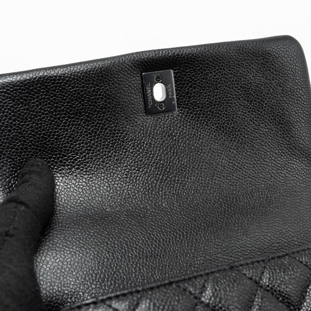 CHANEL SMALL COCO HANDLE CAVIAR SO BLACK / BLACK HARDWARE