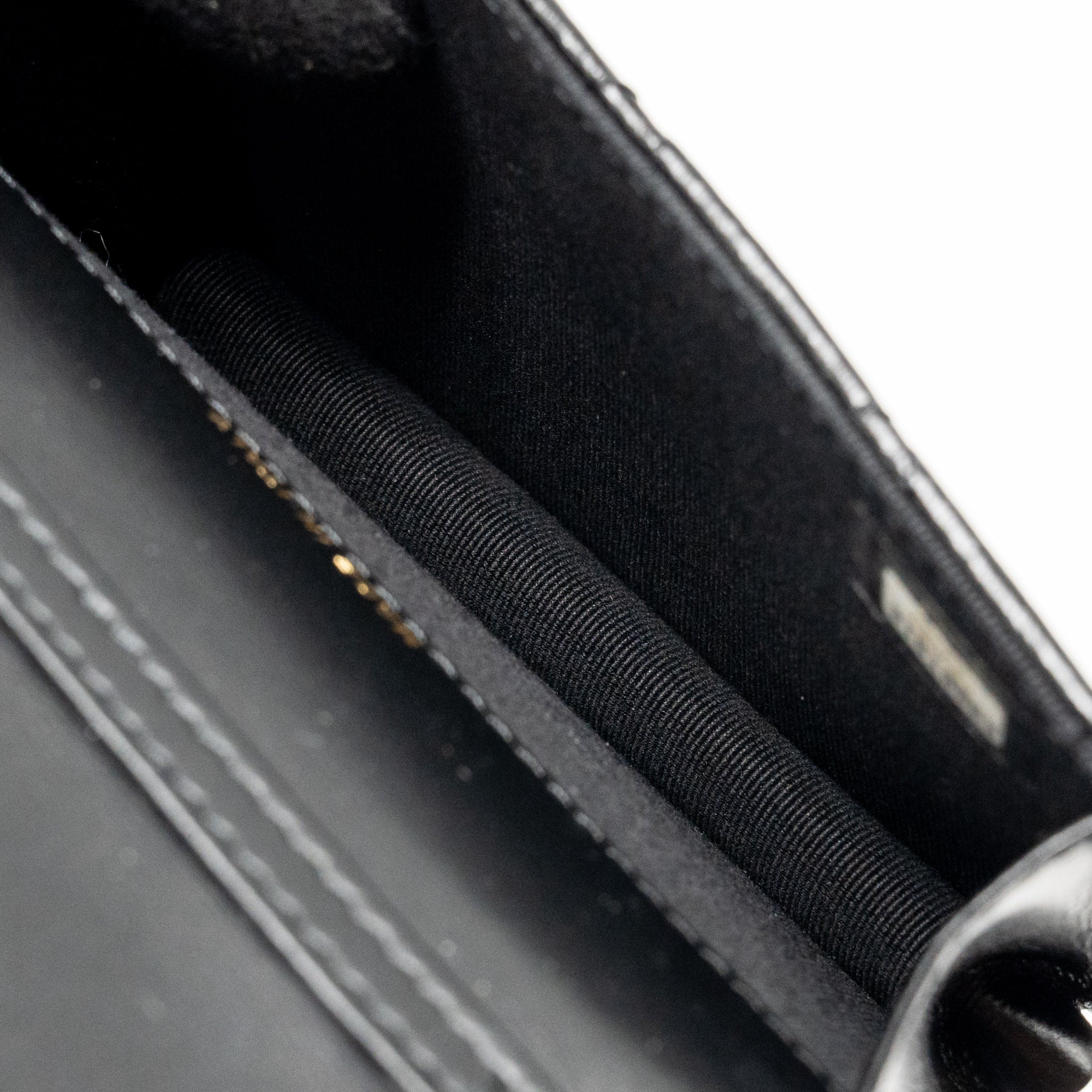 CHANEL CARD HOLDER WITH MAXI PEARLS CHAIN LAMBSKIN BLACK LGHW