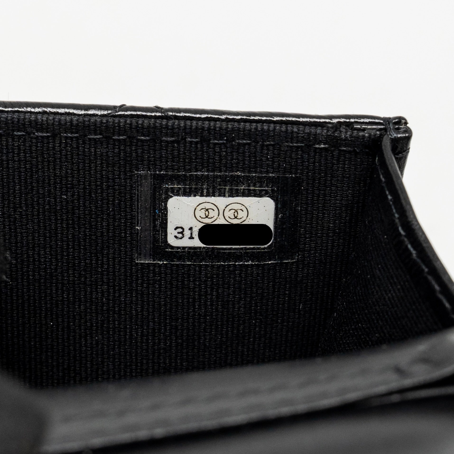 CHANEL CARD HOLDER WITH MAXI PEARLS CHAIN LAMBSKIN BLACK LGHW