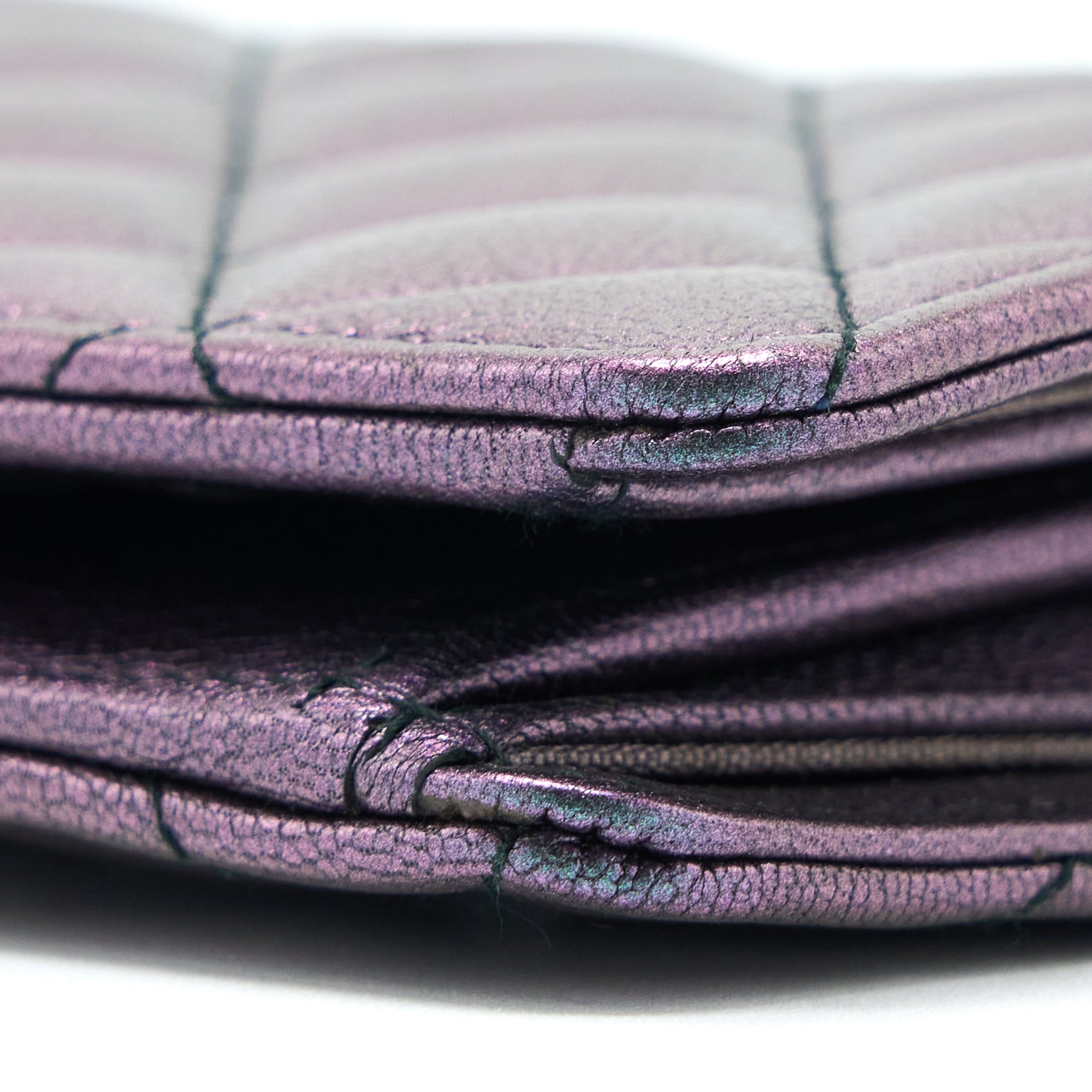 CHANEL COMPACT LONG WALLET GRAINED CALFSKIN IRIDESCENT PURPLE MULTICOLOUR HARDWARE