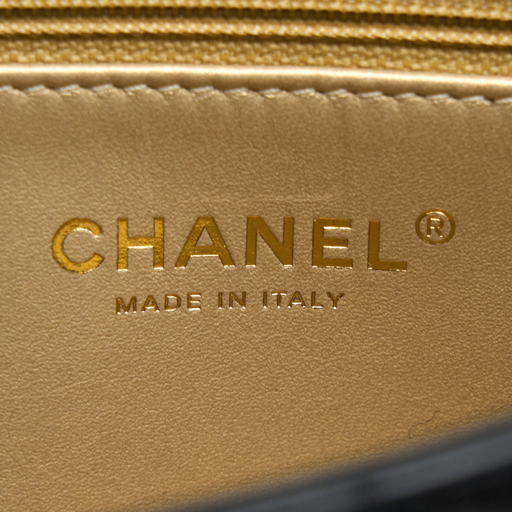 CHANEL 22S LETTER/CRYSTAL HANDLE FLAP BAG LAMBSKIN BLACK BRUSHED GHW(MICROCHIP)