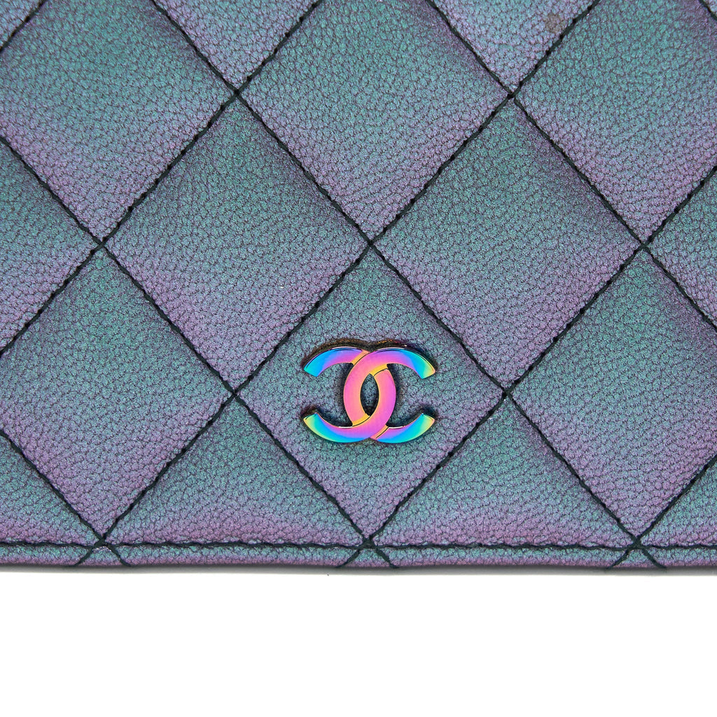 CHANEL COMPACT LONG WALLET GRAINED CALFSKIN IRIDESCENT PURPLE MULTICOLOUR HARDWARE