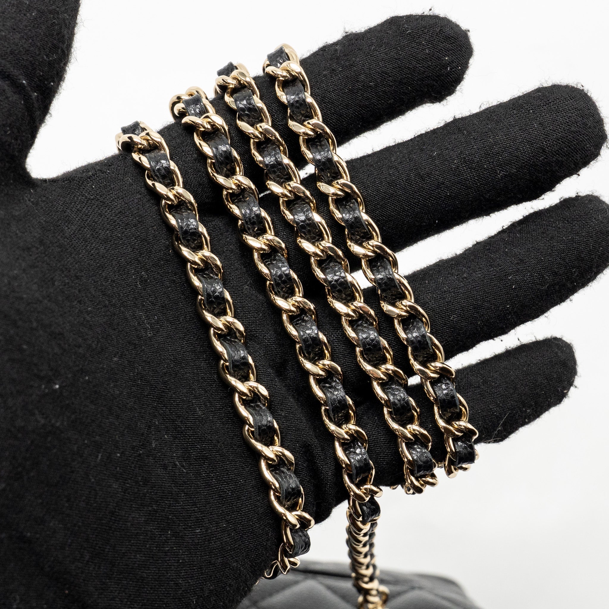 CHANEL TOP HANDLE VANITY WITH CHAIN CAVIAR BLACK LGHW (MICROCHIP)