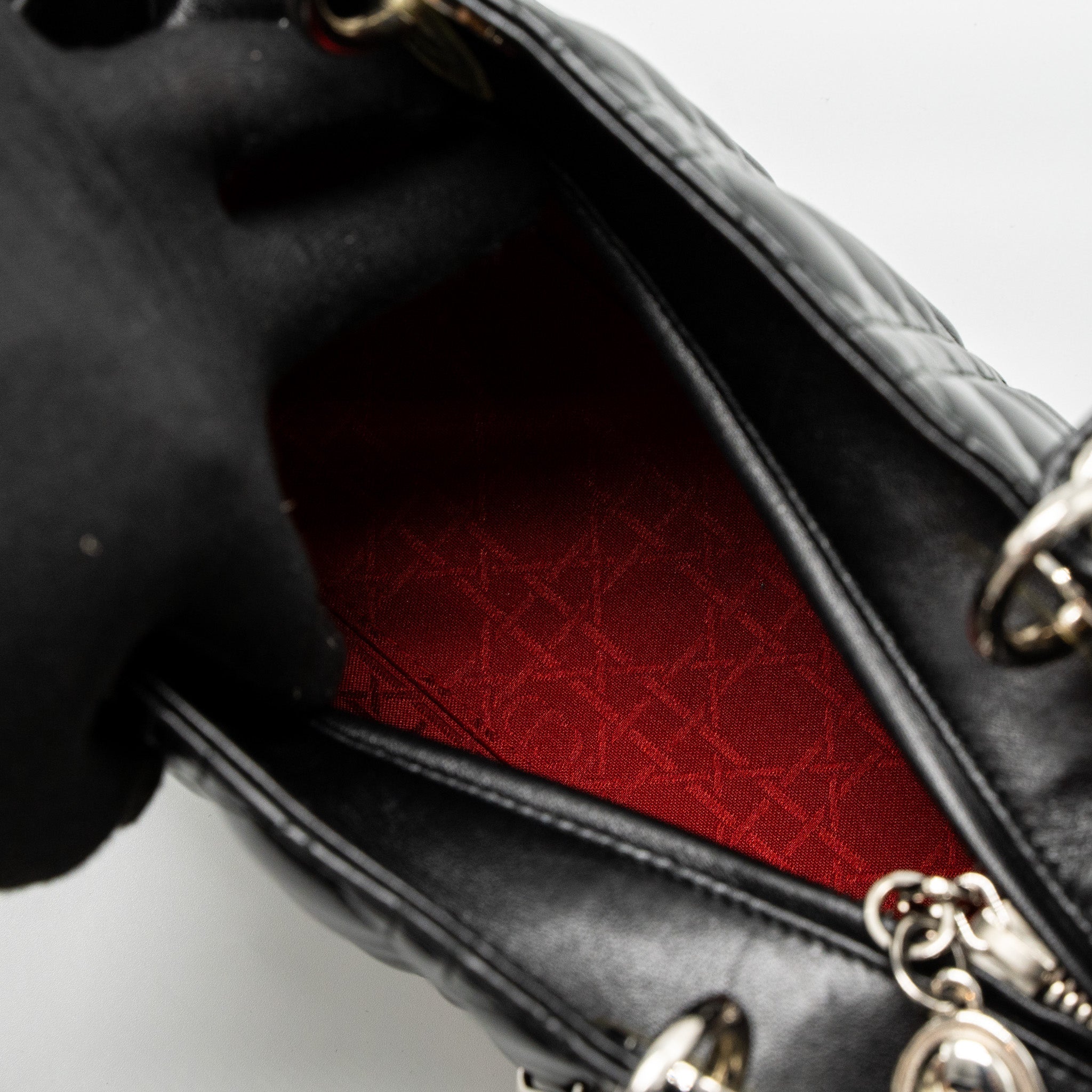 DIOR MEDIUM LADY DIOR LAMBSKIN BLACK SHW