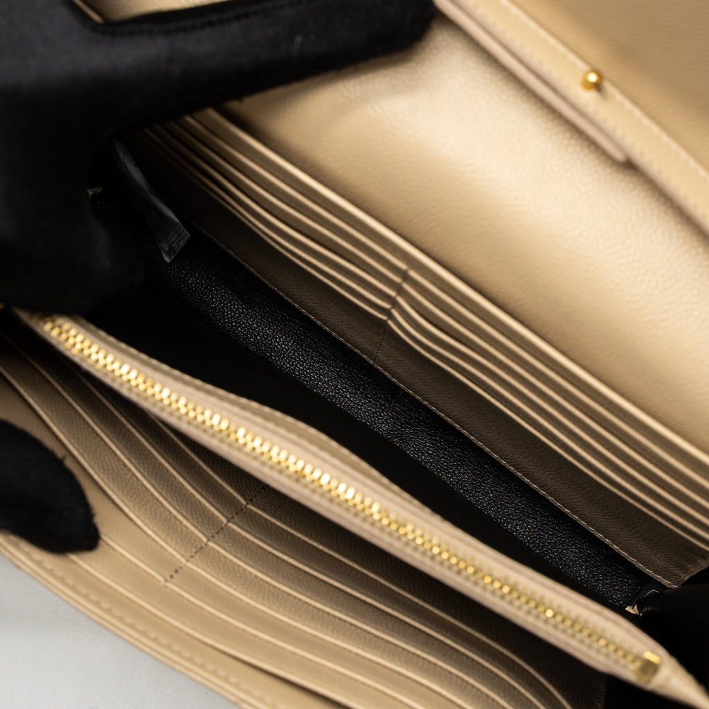 SAINT LAURENT CASSANDRE MATELASSE CHAIN WALLET GRAINED CALFSKIN BEIGE GHW