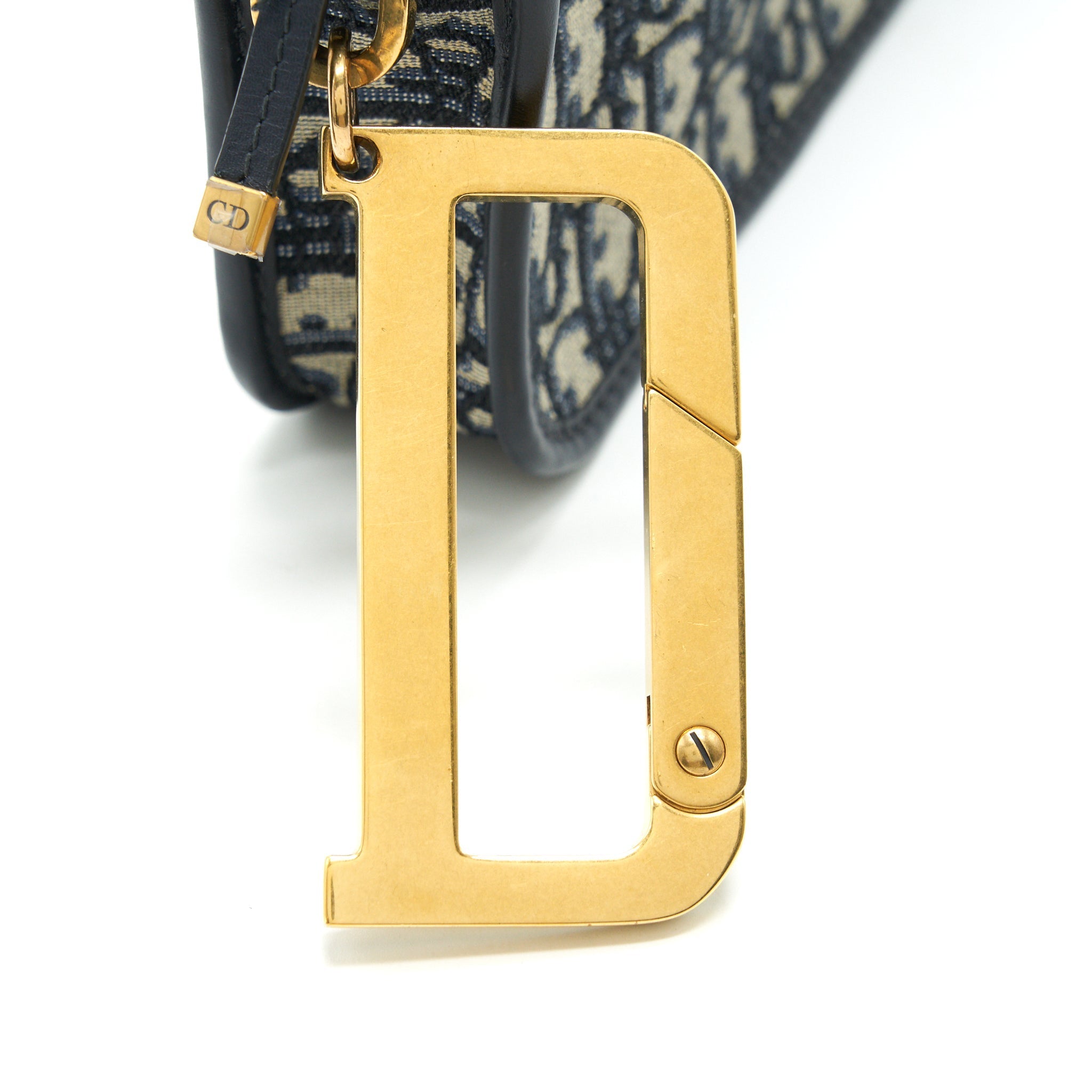 DIOR QUAKE POUCH WITH DIOR SHOULDER STRAP (SELL IN A SET)