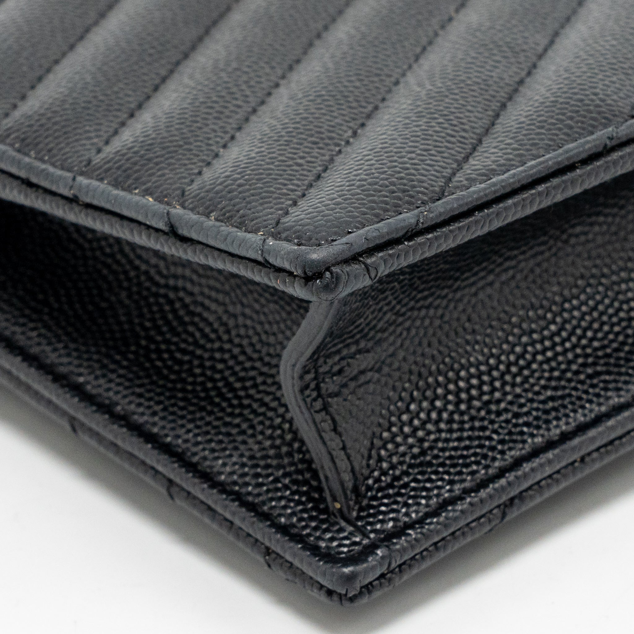 SAINT LAURENT/YSL ENVELOPE CHAIN WALLET GRAINED CALFSKIN BLACK GHW