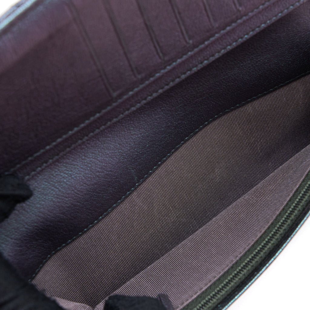 CHANEL COMPACT LONG WALLET GRAINED CALFSKIN IRIDESCENT PURPLE MULTICOLOUR HARDWARE