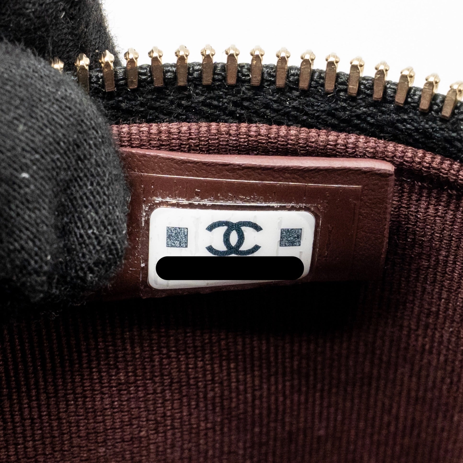 CHANEL TOP HANDLE VANITY WITH CHAIN CAVIAR BLACK LGHW (MICROCHIP)