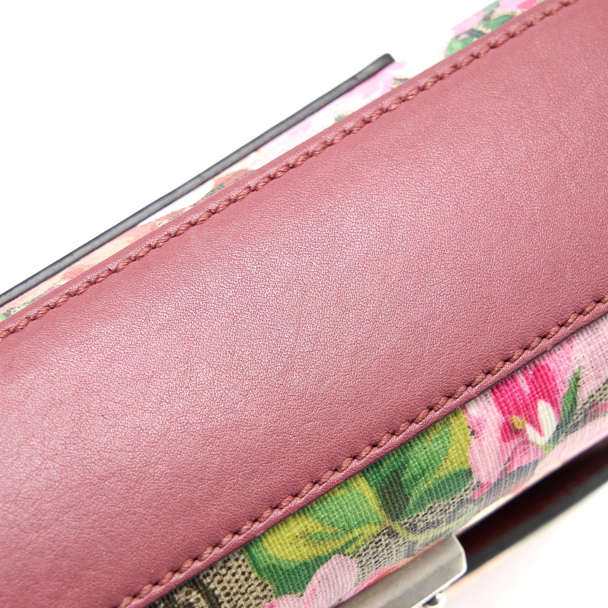 GUCCI PADLOCK CHAIN CROSSBODY BAG FLOWER PRINT GG SUPREME CANVAS SHW