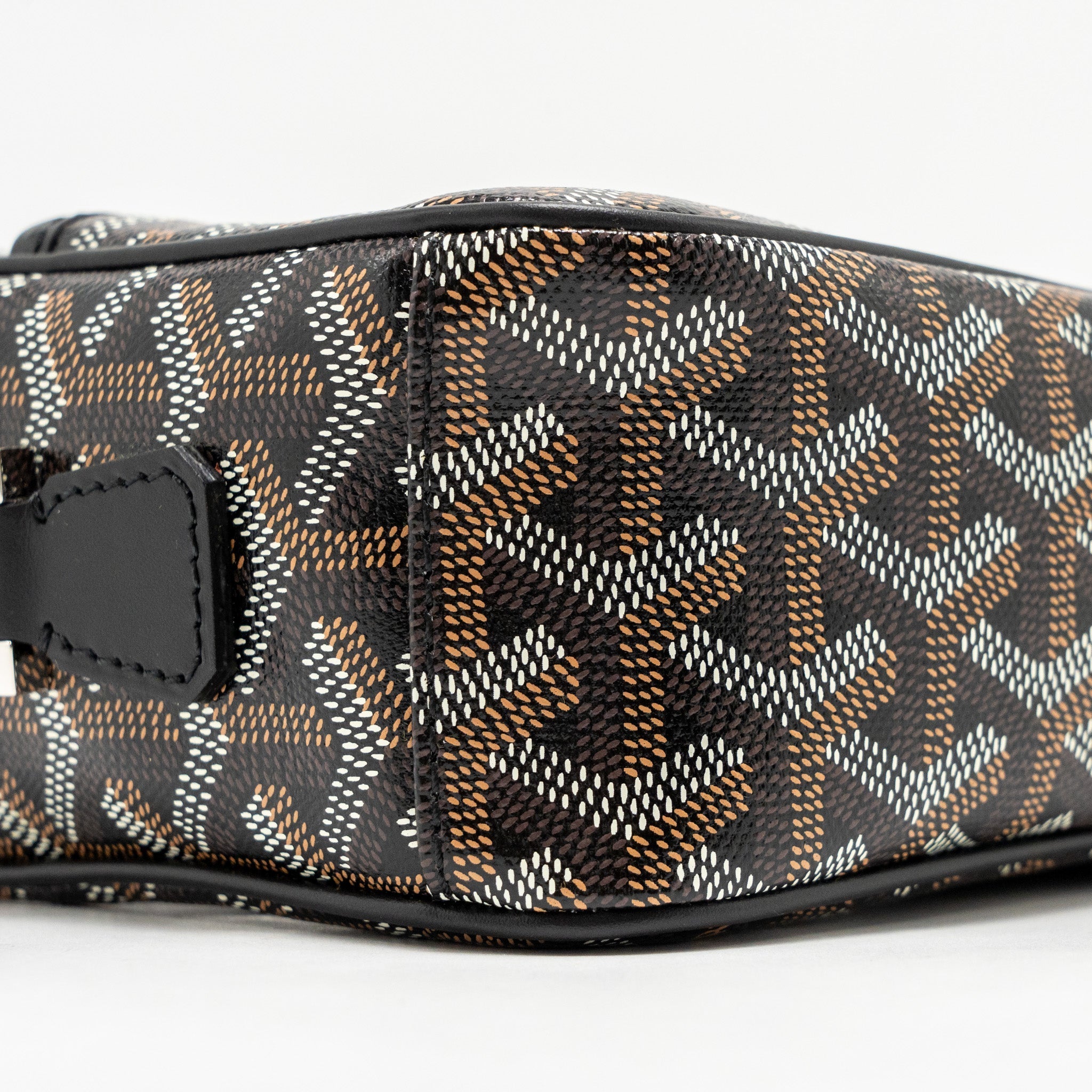 GOYARD CAP VERT PM CROSSBODY BAG GOYARDINE CANVAS/LEATHER BLACK SHW