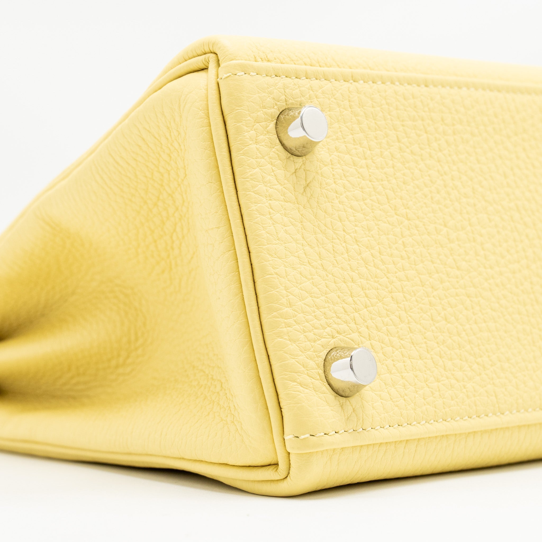 HERMES KELLY 25 TOGO 1Z JAUNE POUSSIN SHW