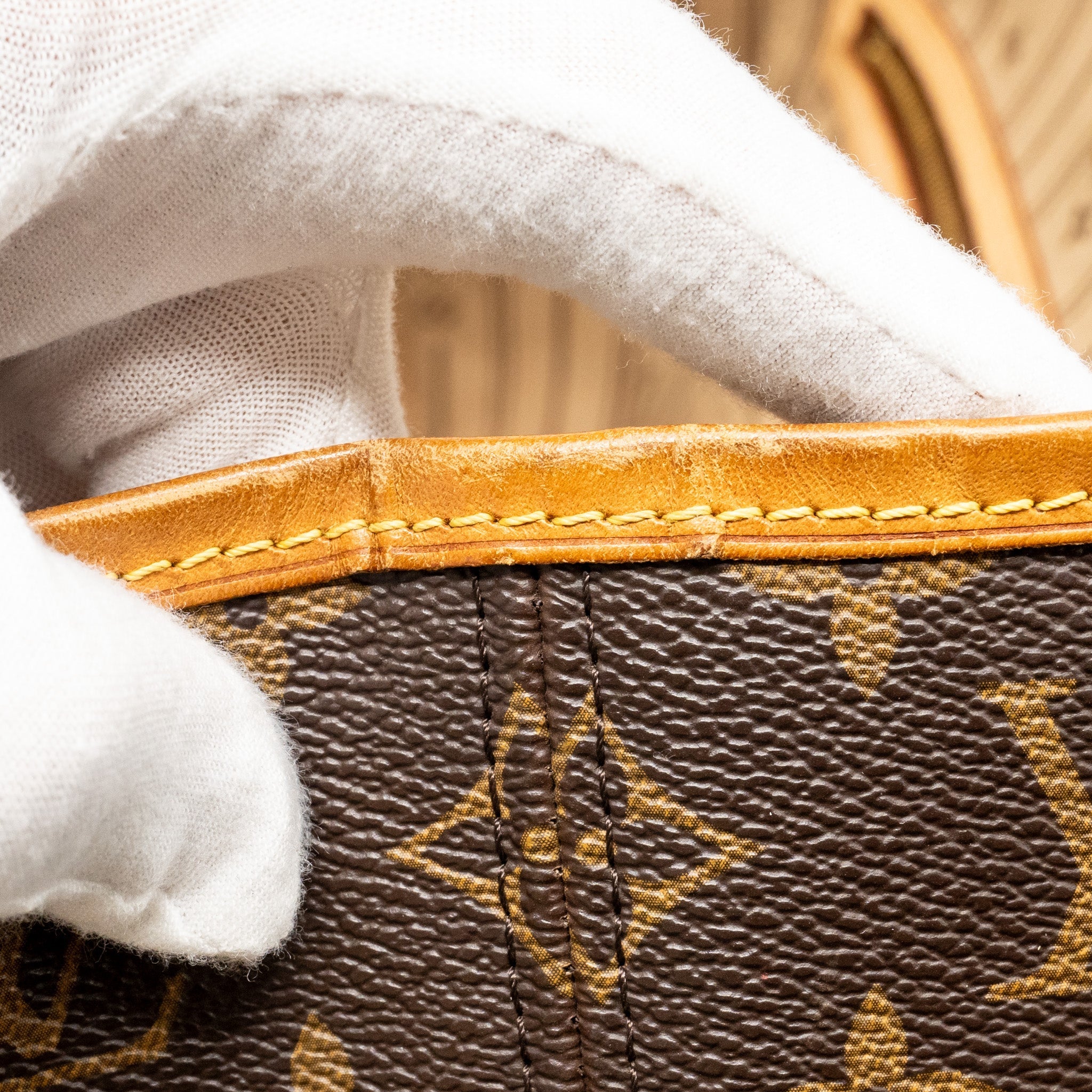 LOUIS VUITTON NEVERFULL MM MONOGRAM CANVAS GHW