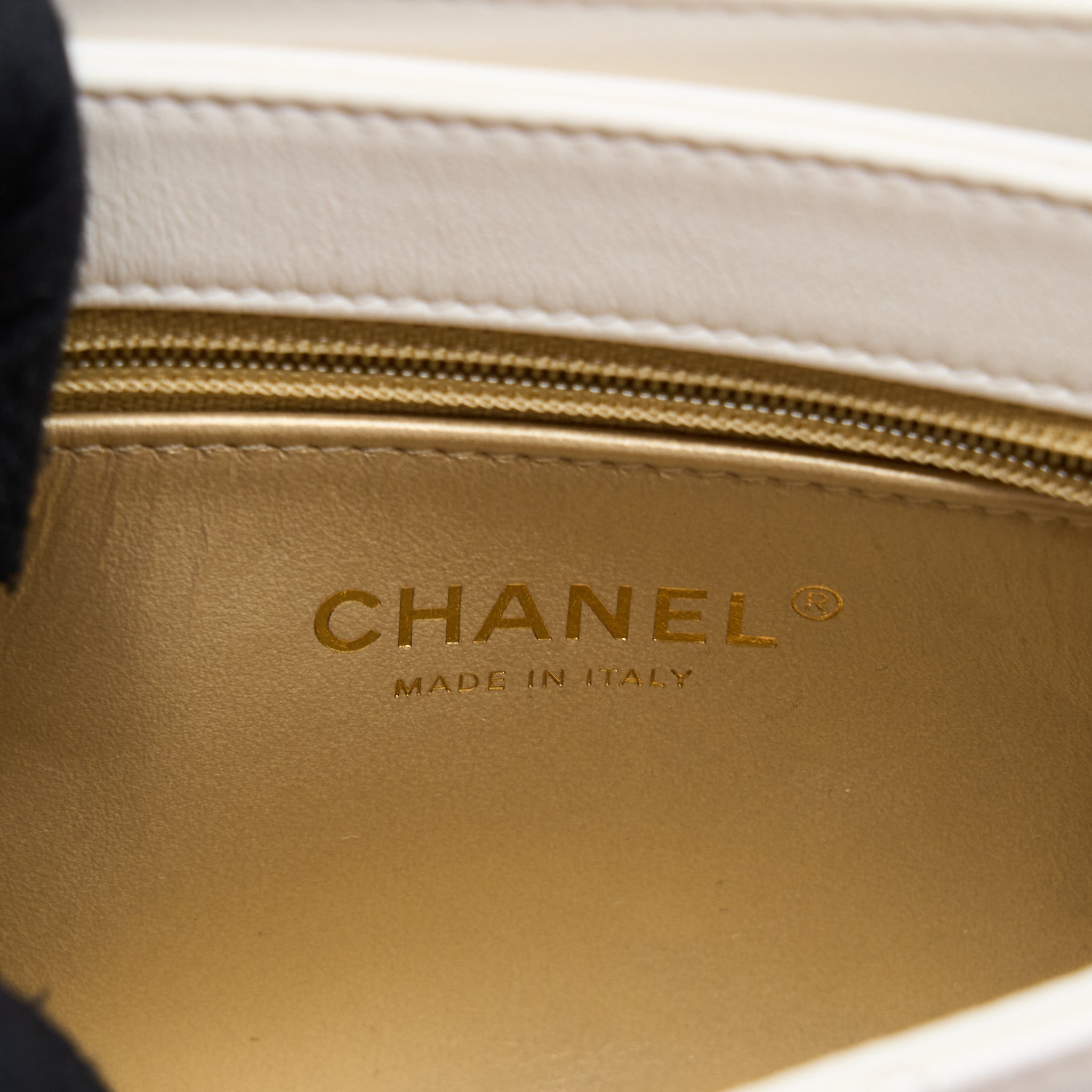 CHANEL QUILTED FLAP BAG WITH LETTER CHAIN LAMBSKIN WHITE GHW (MICROCHIP)