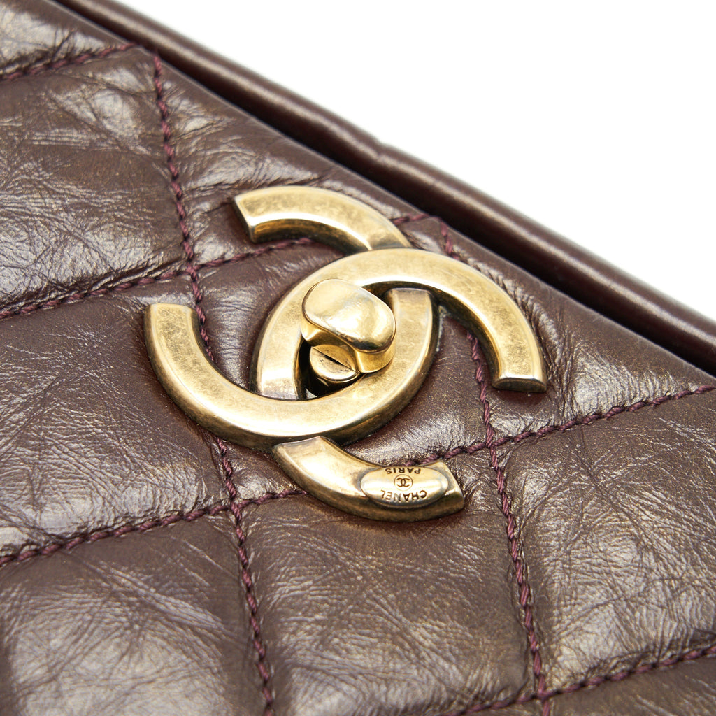 CHANEL CALFSKIN FLAP BAG WITH CHAIN BURGUNDY GHW