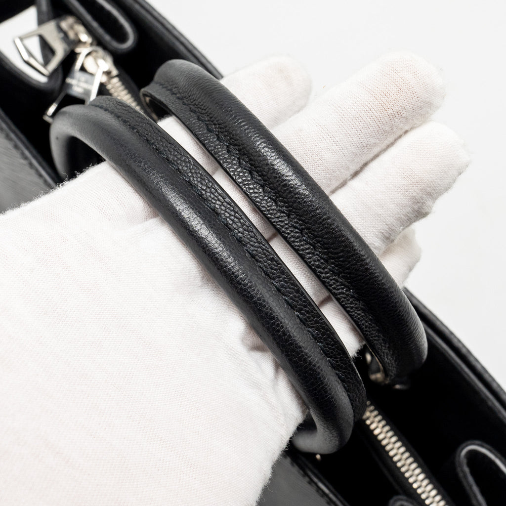 LOUIS VUITTON TWIST TOTE BAG EPI BLACK SHW