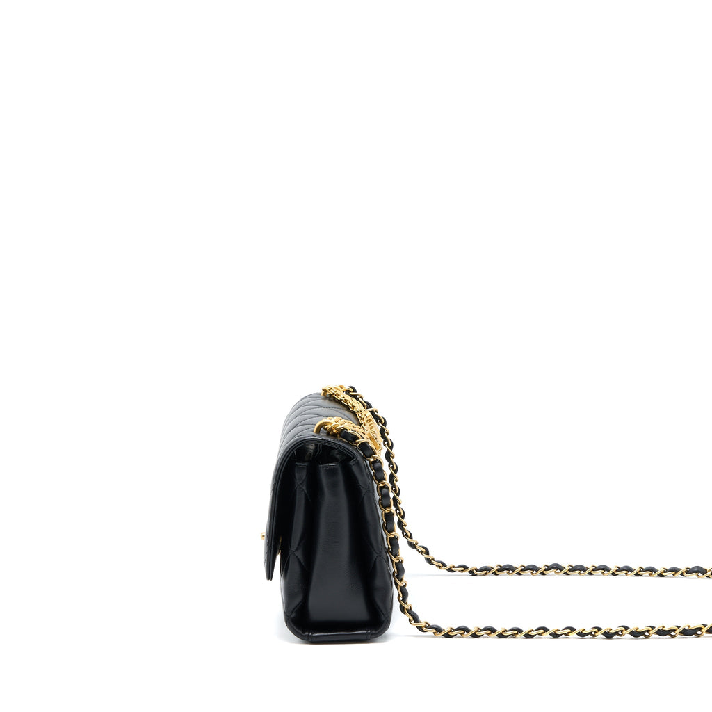 CHANEL 22S LETTER/CRYSTAL HANDLE FLAP BAG LAMBSKIN BLACK BRUSHED GHW(MICROCHIP)