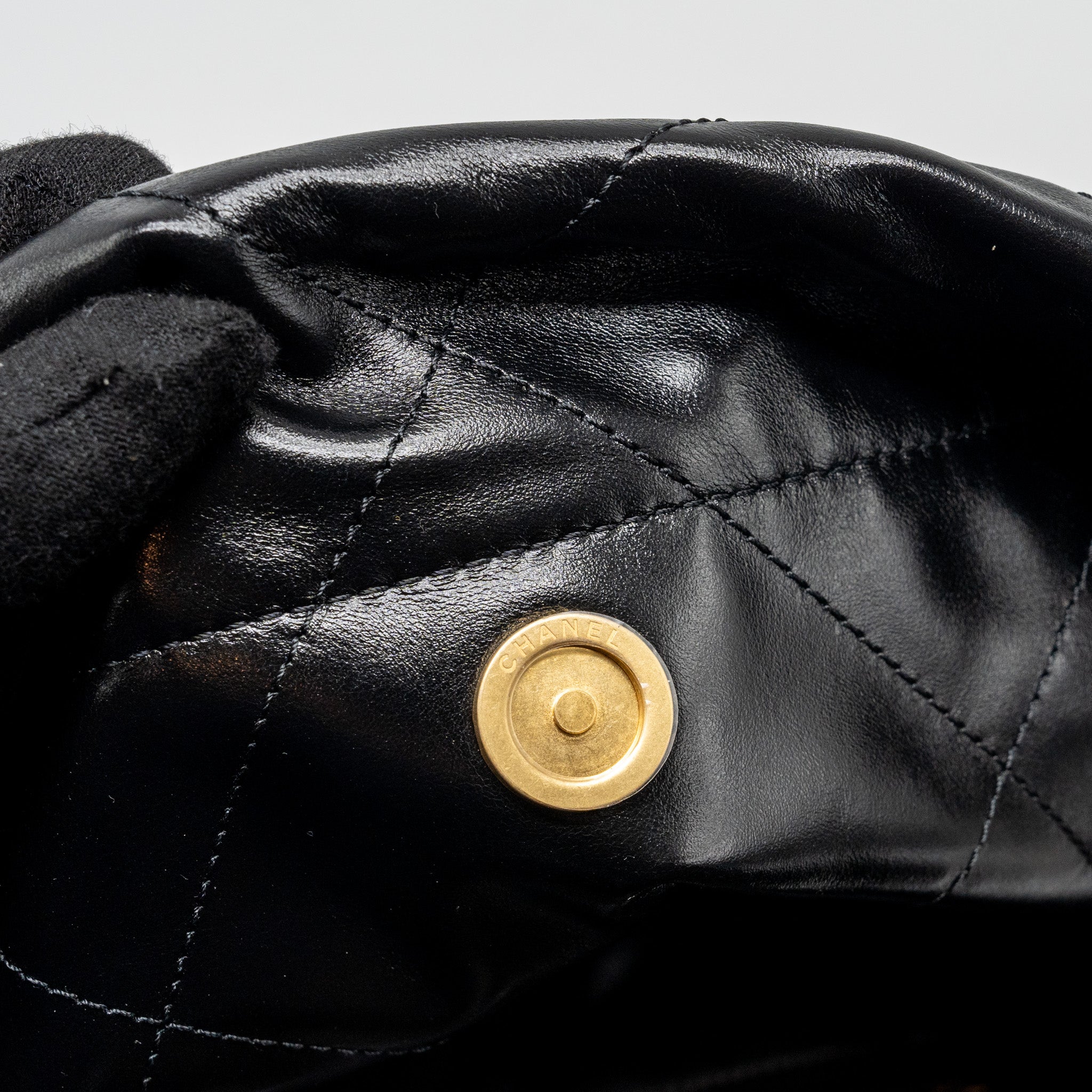 CHANEL SMALL 22 BAG GOLD LETTER SHINY CALFSKIN BLACK GHW (MICROCHIP)