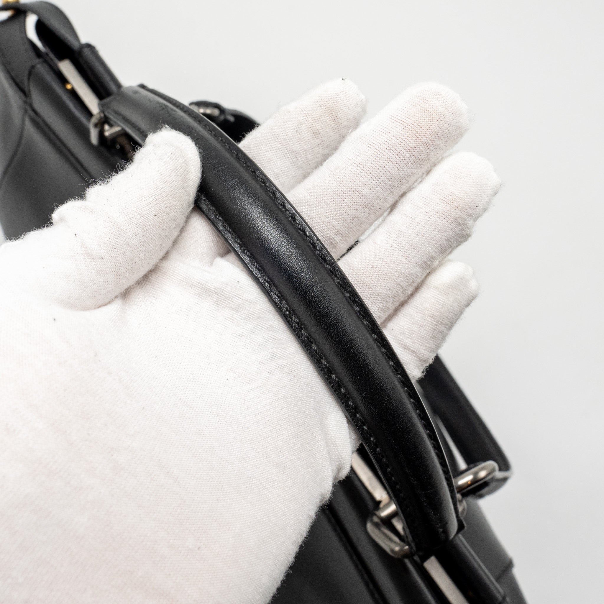 FENDI LARGE PEEKABOO BAG CALFSKIN BLACK GHW