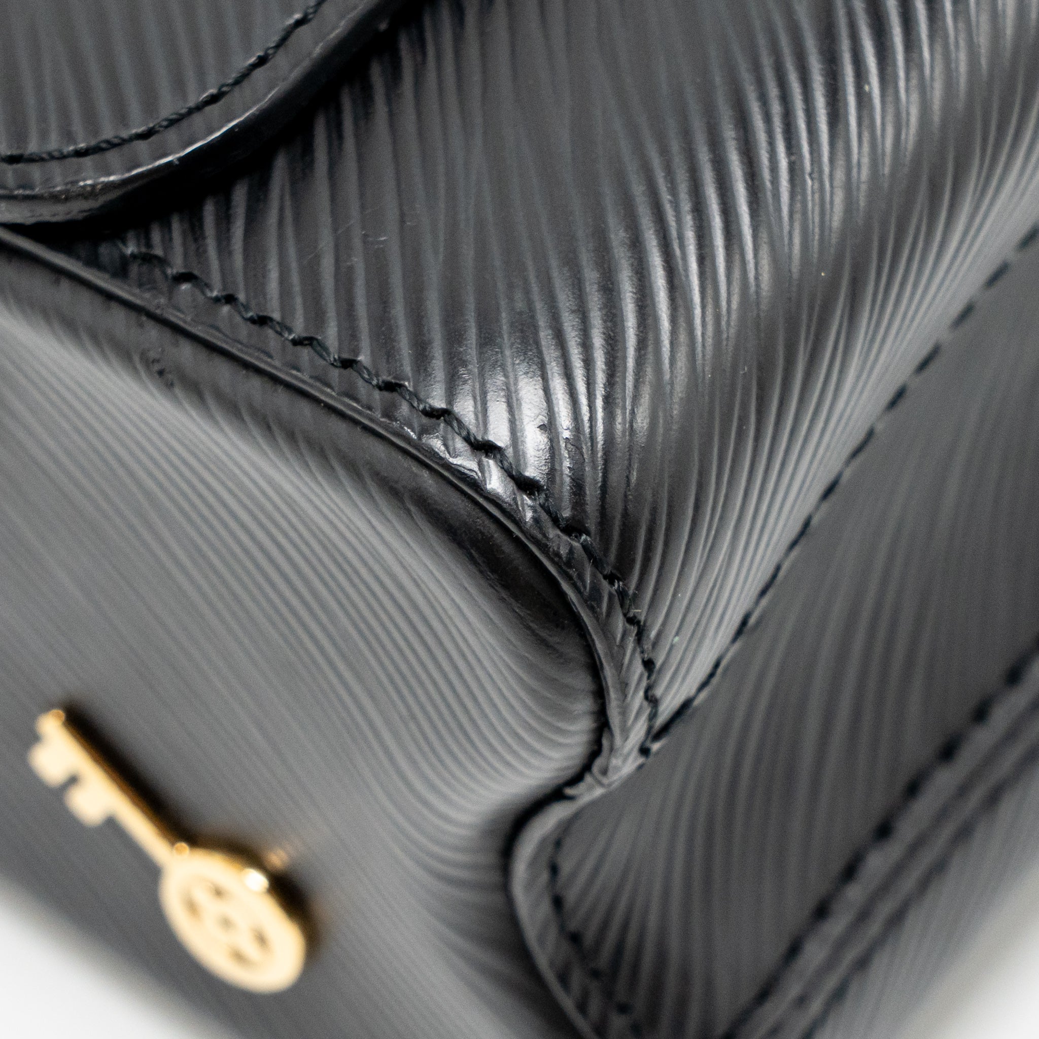 LOUIS VUITTON LOVE LOCK TWIST MM EPI BLACK MULTICOLOUR HARDWARE