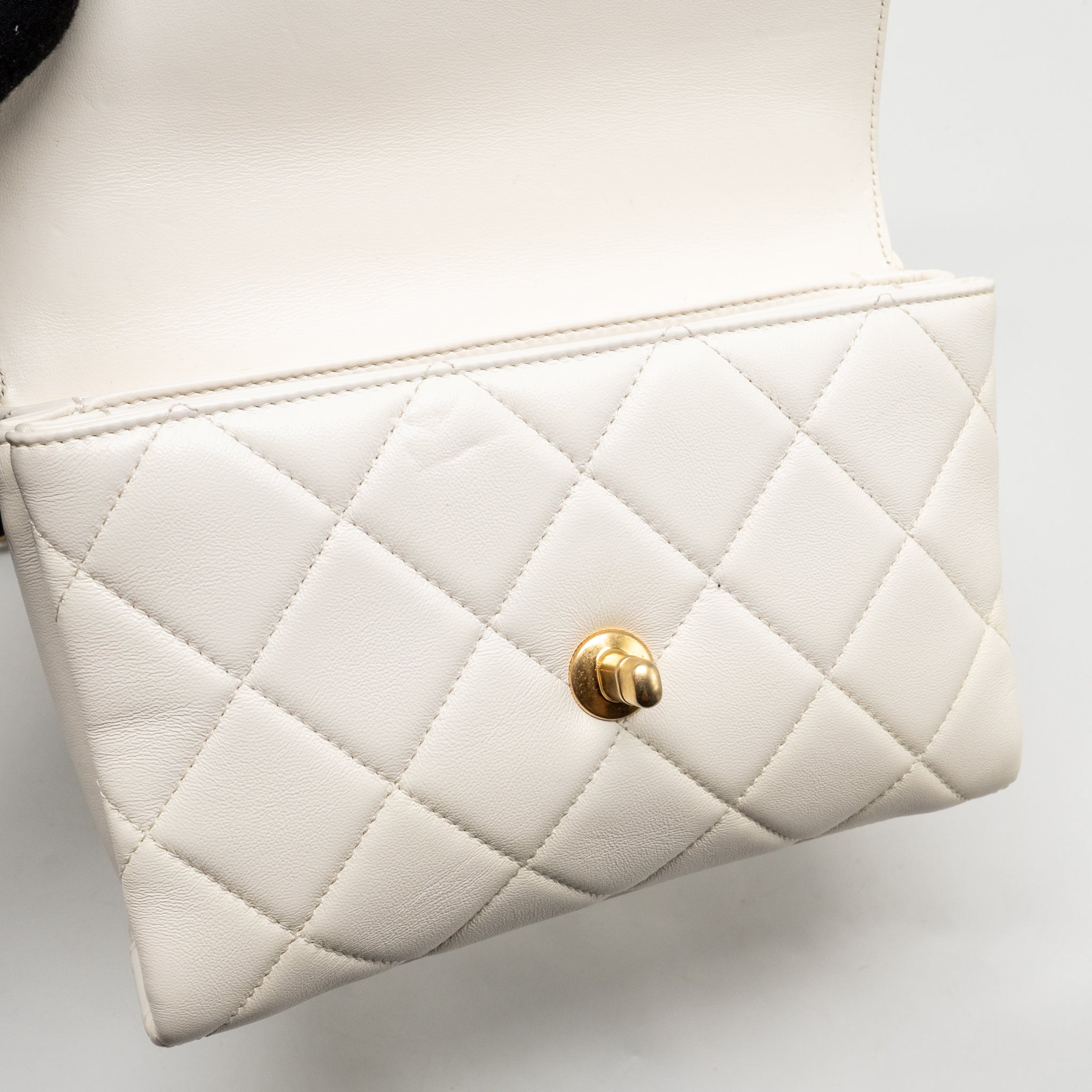 CHANEL QUILTED FLAP BAG WITH LETTER CHAIN LAMBSKIN WHITE GHW (MICROCHIP)