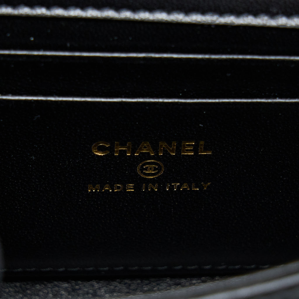 CHANEL 22B FLAP BAG WITH ENAMEL/CC LOGO TOP HANDLE LAMBSKIN BLACK BRUSHED GHW