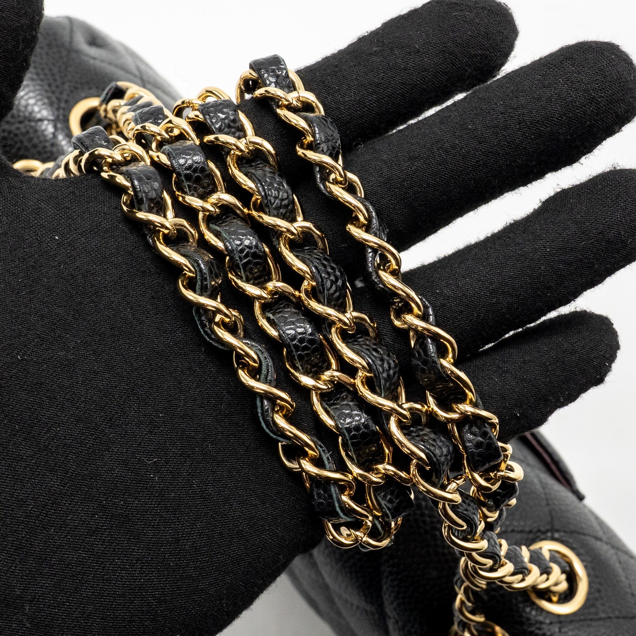 CHANEL MEDIUM CLASSIC DOUBLE FLAP BAG CAVIAR BLACK GHW