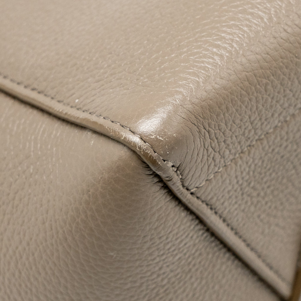 CELINE SANGLE BUCKET BAG GRAINED CALFSKIN GREY GHW