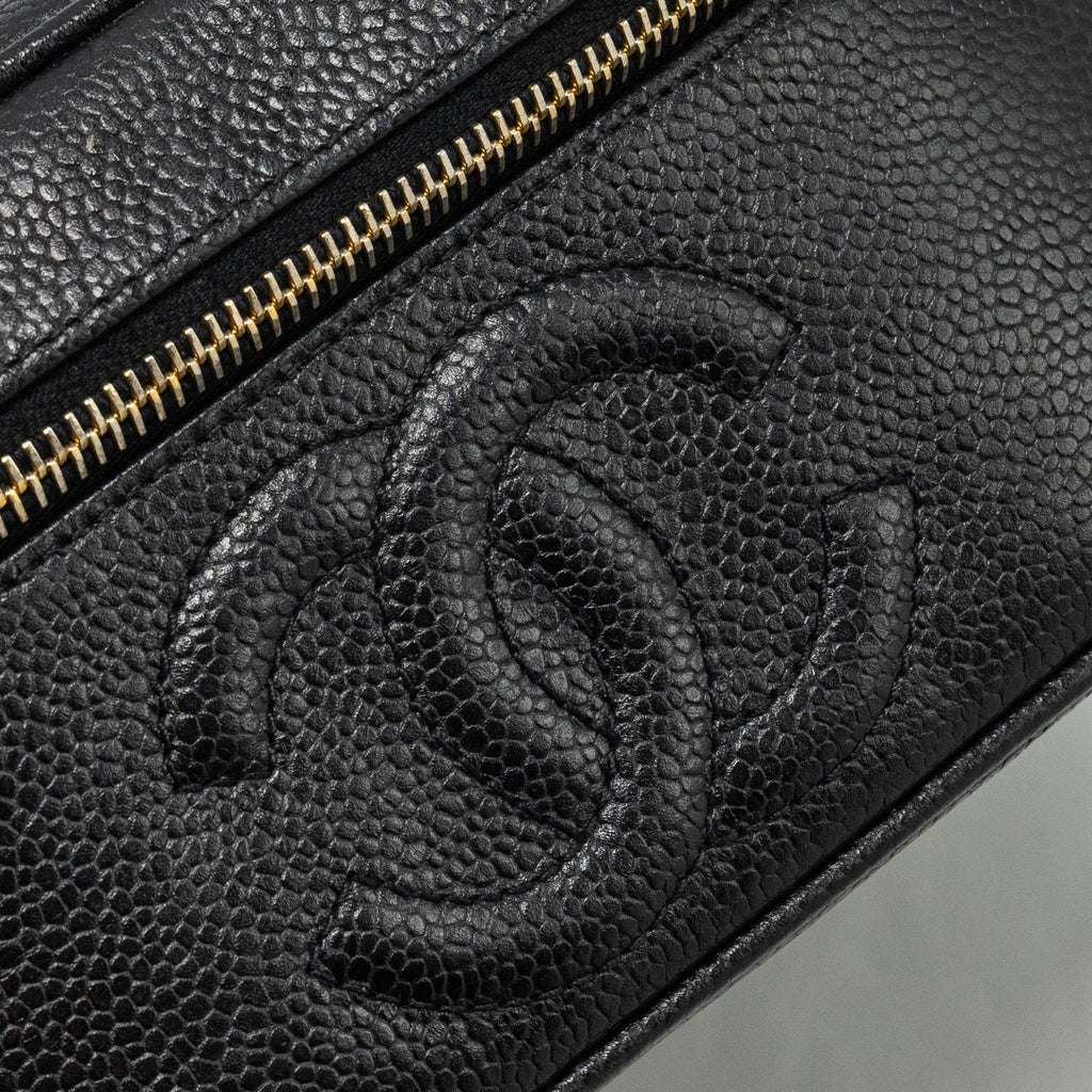 CHANEL VINTAGE VANITY CASE CAVIAR BLACK GHW