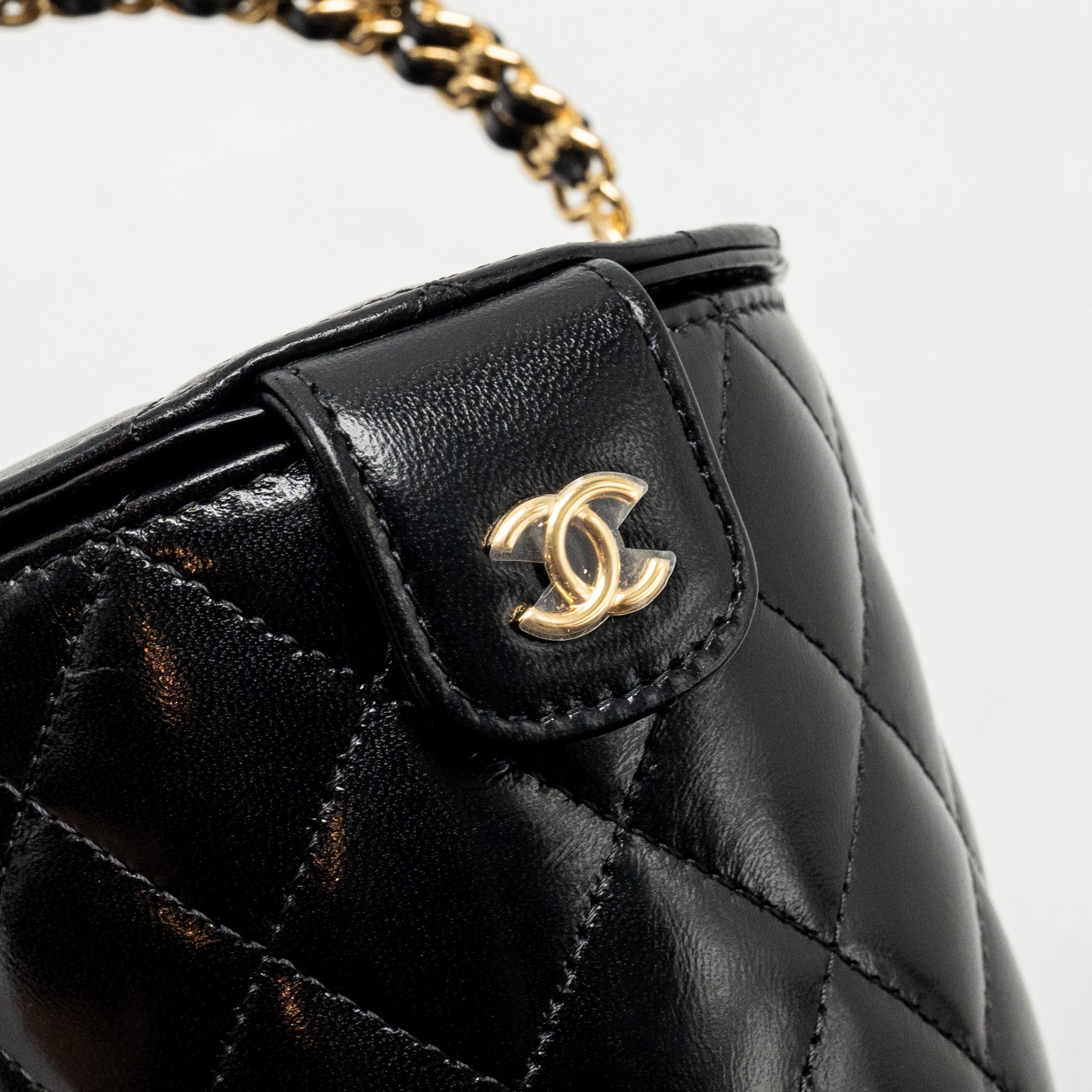 CHANEL PICNIC VANITY LAMBSKIN BLACK GHW (MICROCHIP)
