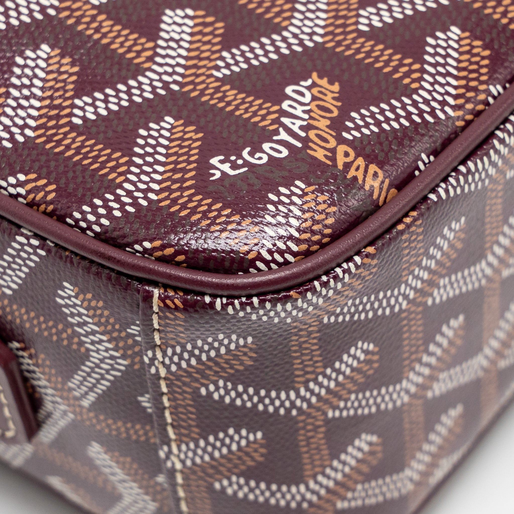 GOYARD CAP-VERT PM BAG GOYARDINE CANVAS/CERVON CALFSKIN BURGUNDY SHW