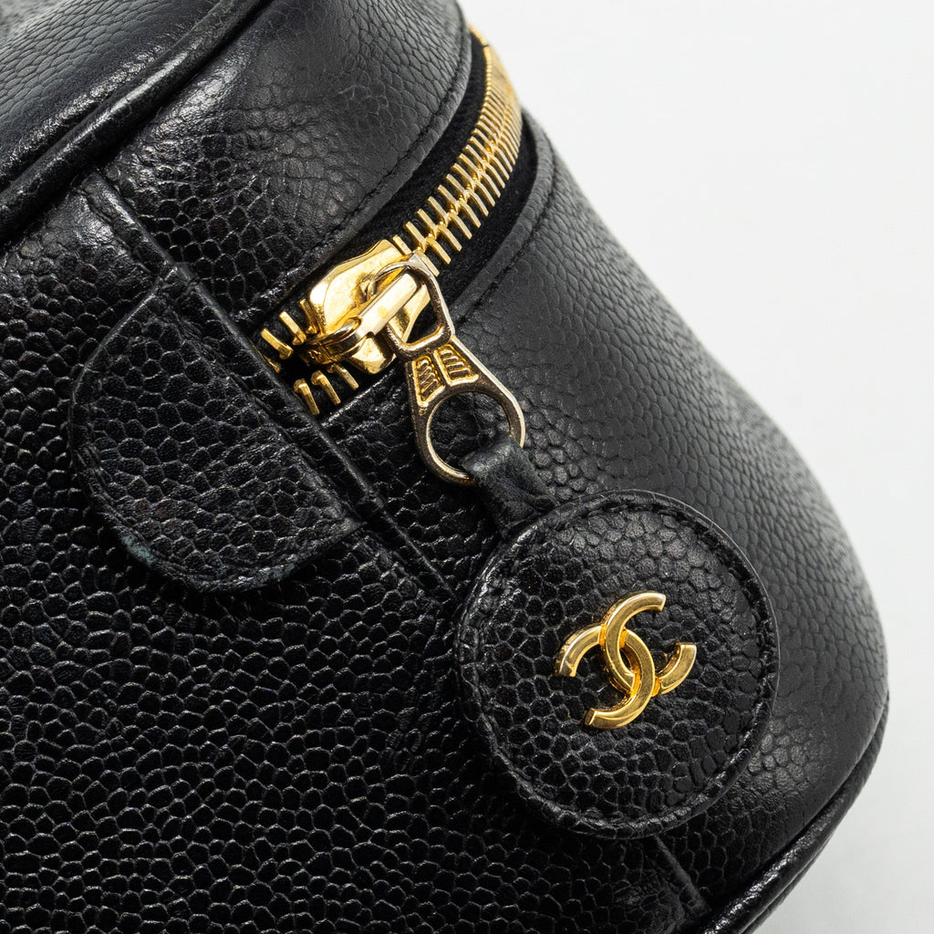 CHANEL VINTAGE VANITY CASE CAVIAR BLACK GHW