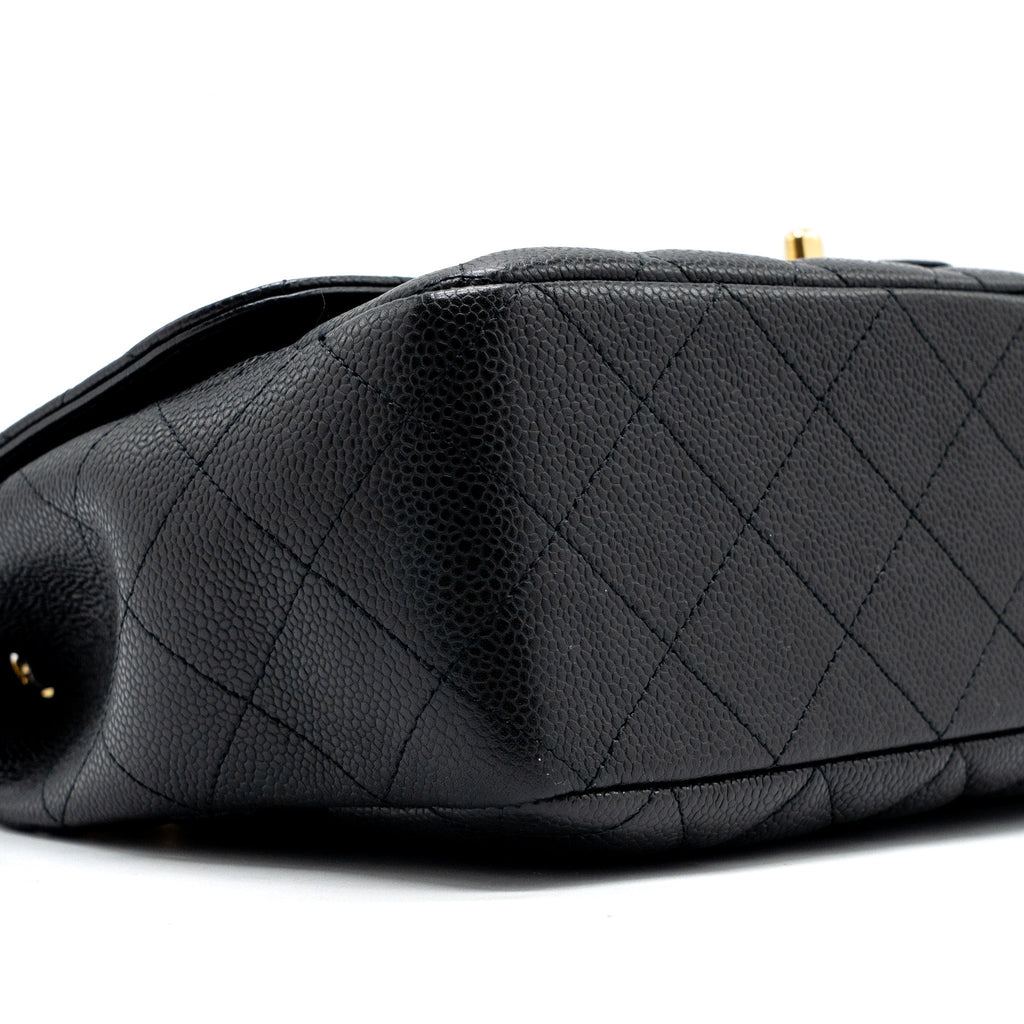 CHANEL CLASSIC JUMBO SINGLE FLAP BAG CAVIAR BLACK GHW