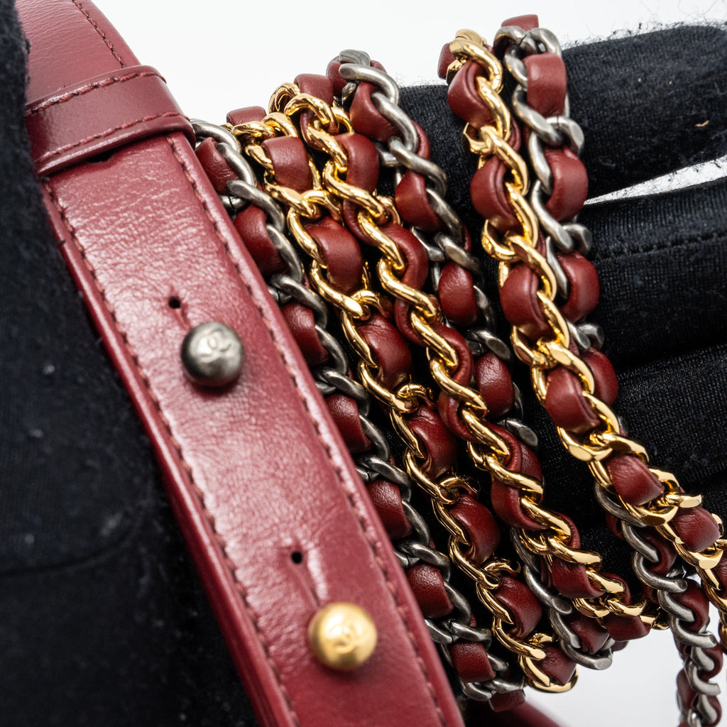 CHANEL SMALL GABRIELLE HOBO BAG CALFSKIN RED MULTICOLOR HARDWARE
