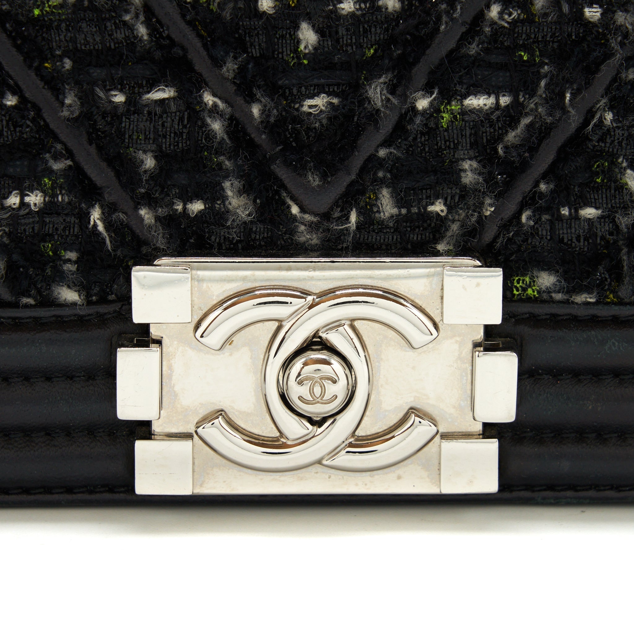 CHANEL BOY MEDIUM TWEED/LAMBSKIN BLACK SHW