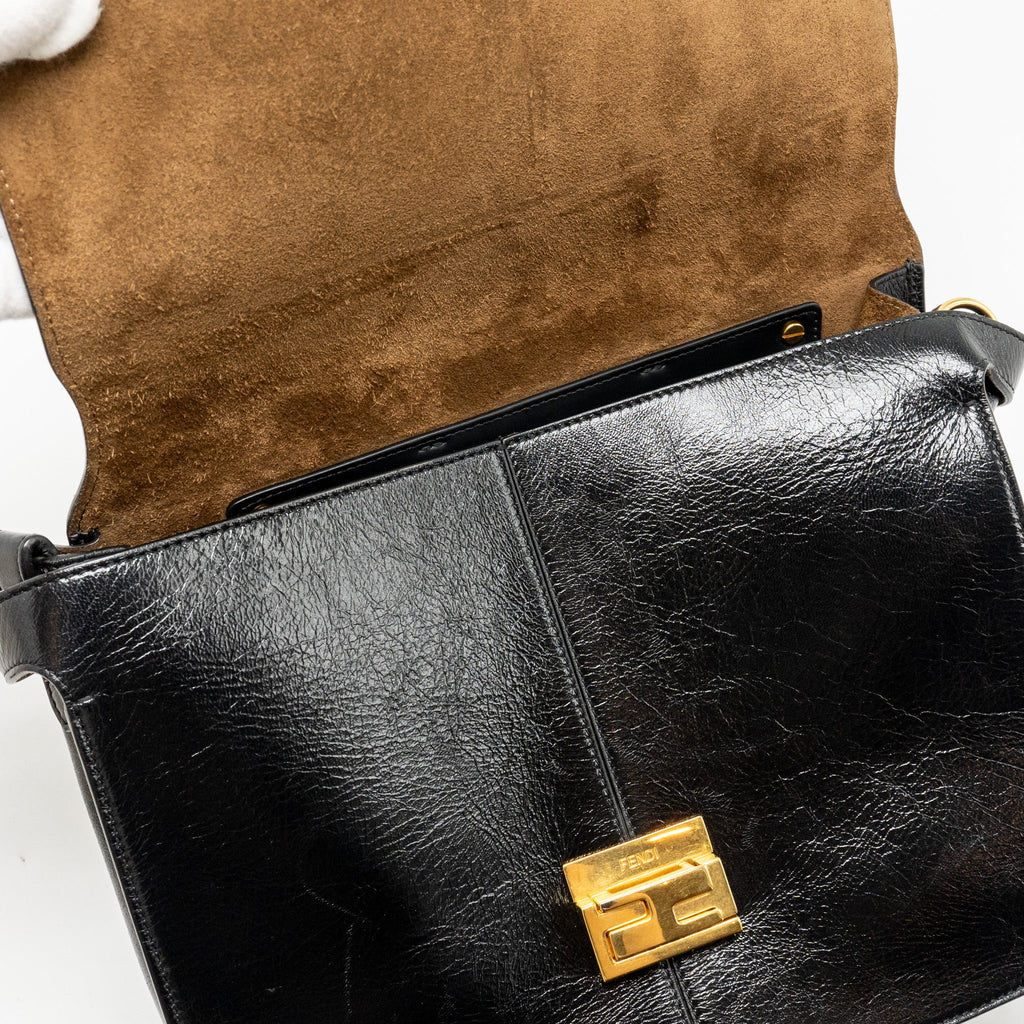 FENDI KAN U SHOULDER BAG LEATHER BLACK GHW