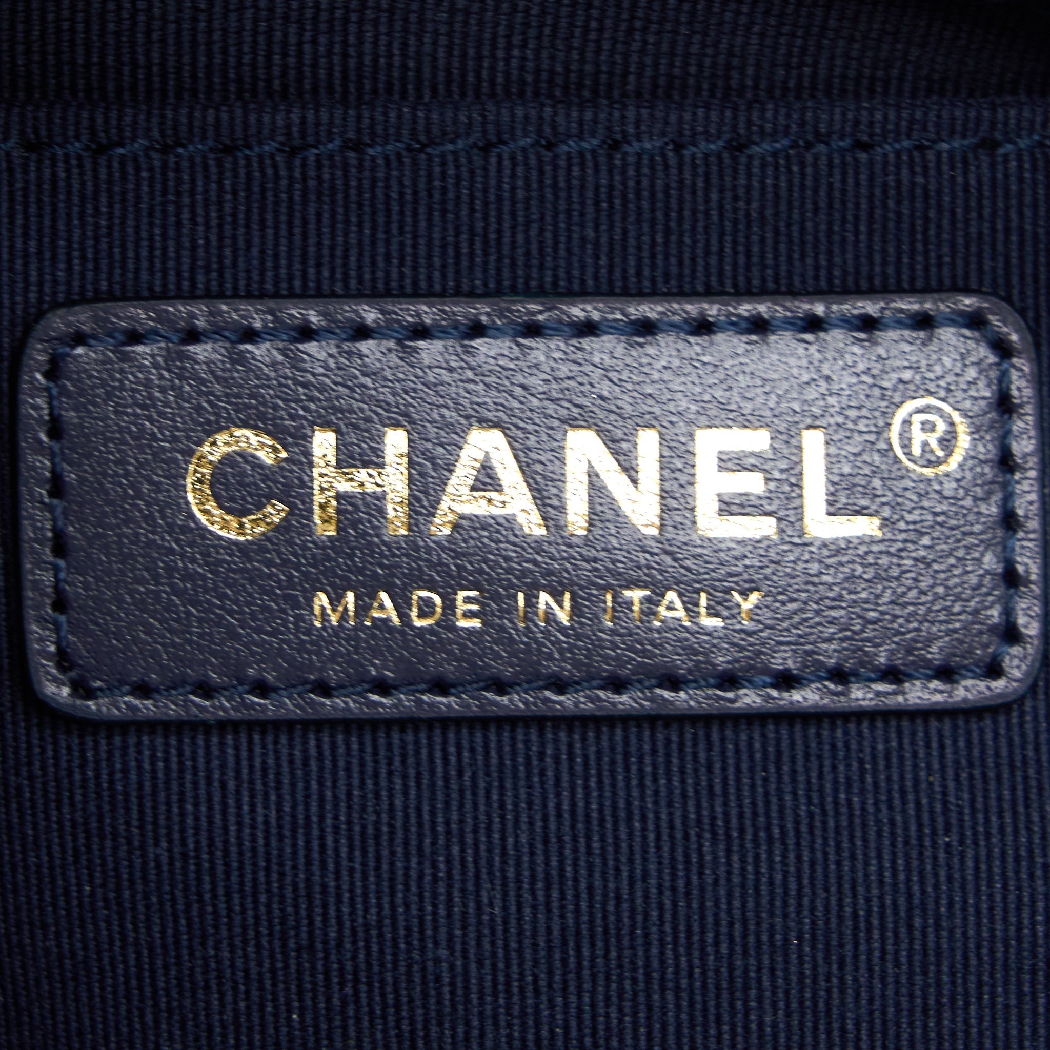 CHANEL 22A SMALL FLAP BAG CAVIAR NAVY BRUSHED GHW (MICROCHIP)